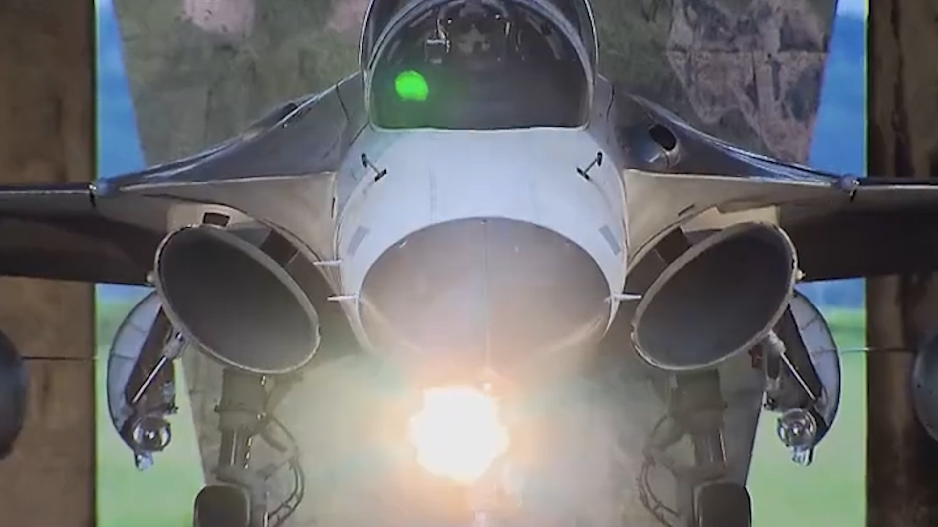 En el video, el ministerio de Defensa mostró los armamentos de la isla, incluidos varios aviones de combate