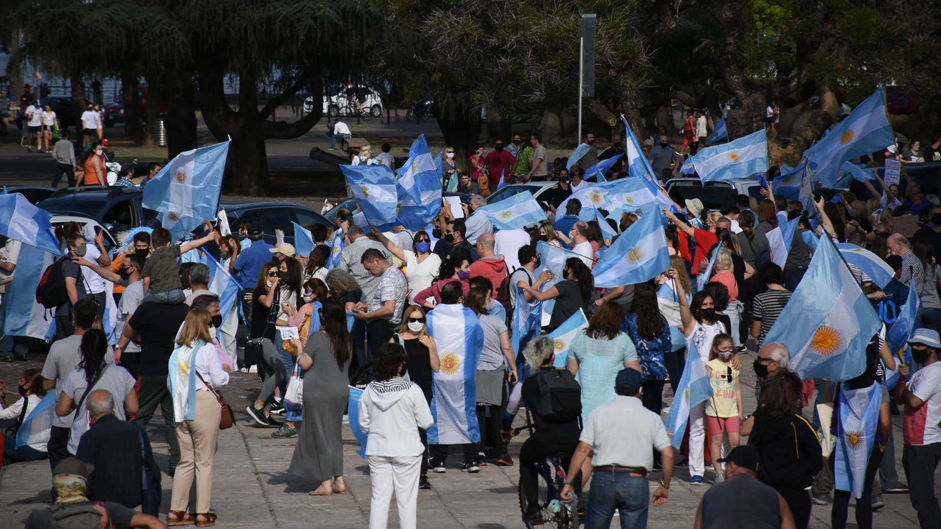 La convocatoria también se sintió con fuerza en decenas de puntos en casi todas las provincias del país