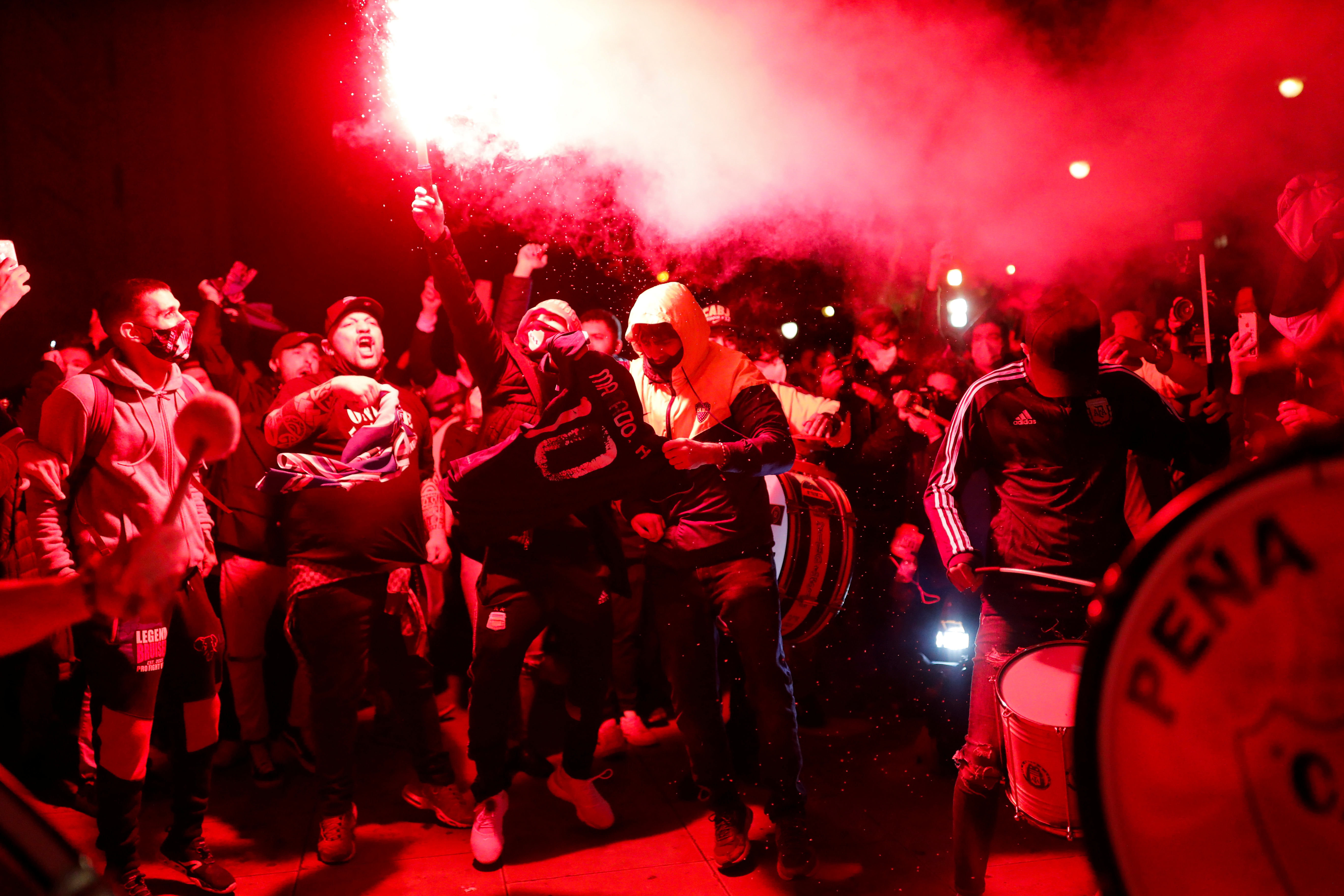 El epicentro fue el Arco de Triunfo de la Ciudad Condal, donde sonaron bombos y redoblantes para ponerle ritmo a las canciones