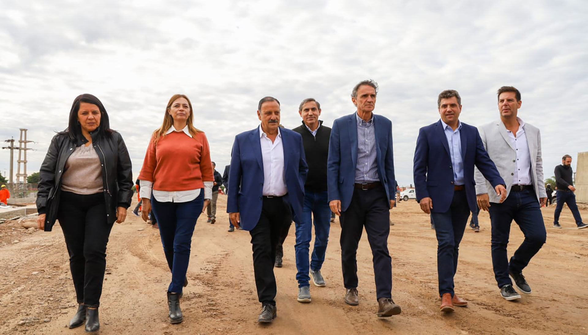 Gabriel Katopodis, el ministro de Obras Públicas de la Nación, estuvo el 2 de mayo en La Rioja junto al gobernador Quintela para inaugurar un túnel que conecta a la capital provincial con Villa Sanagasta.