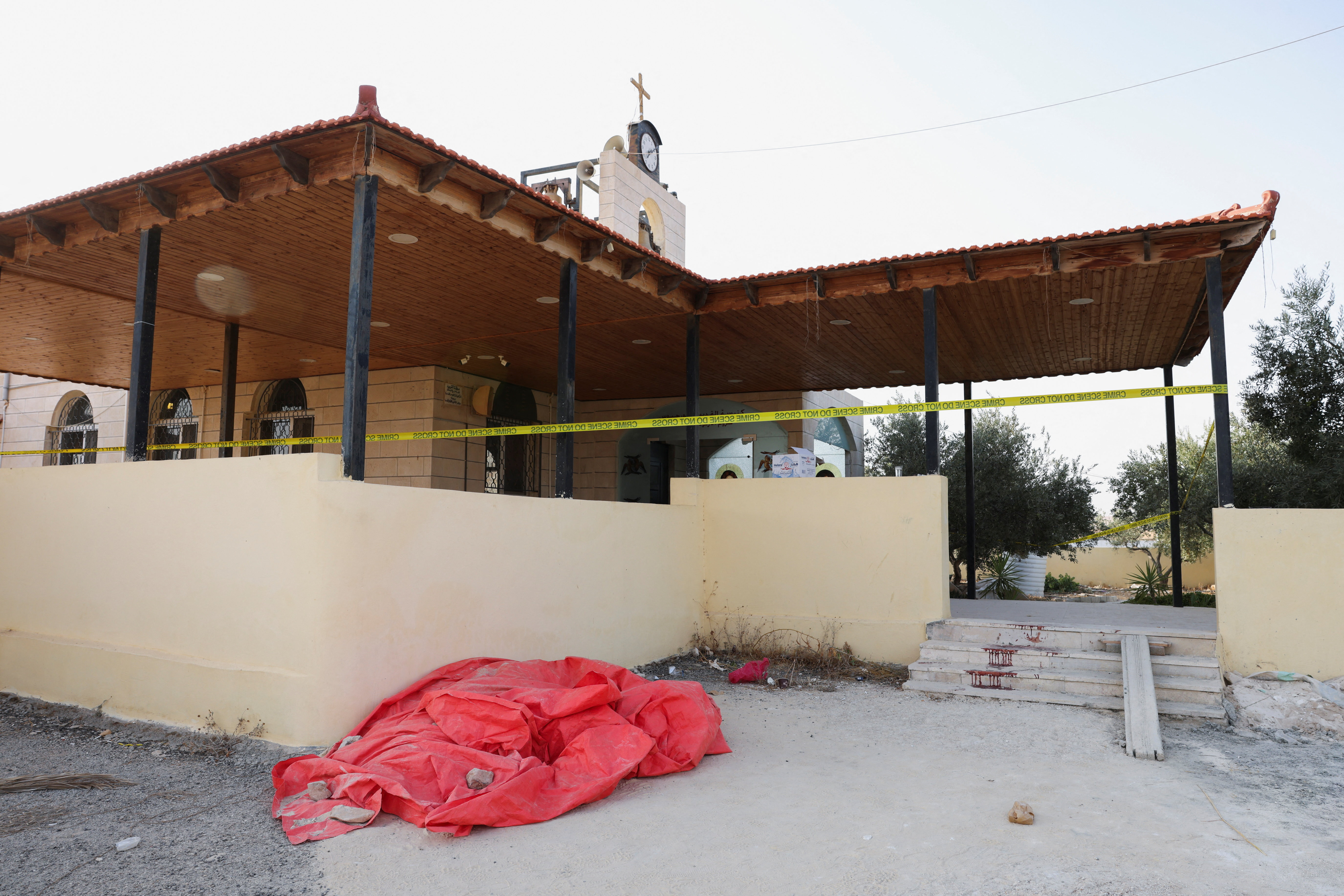 Jordania bombardeó el sur de Siria tras el ataque a una iglesia que dejó nueve muertos
