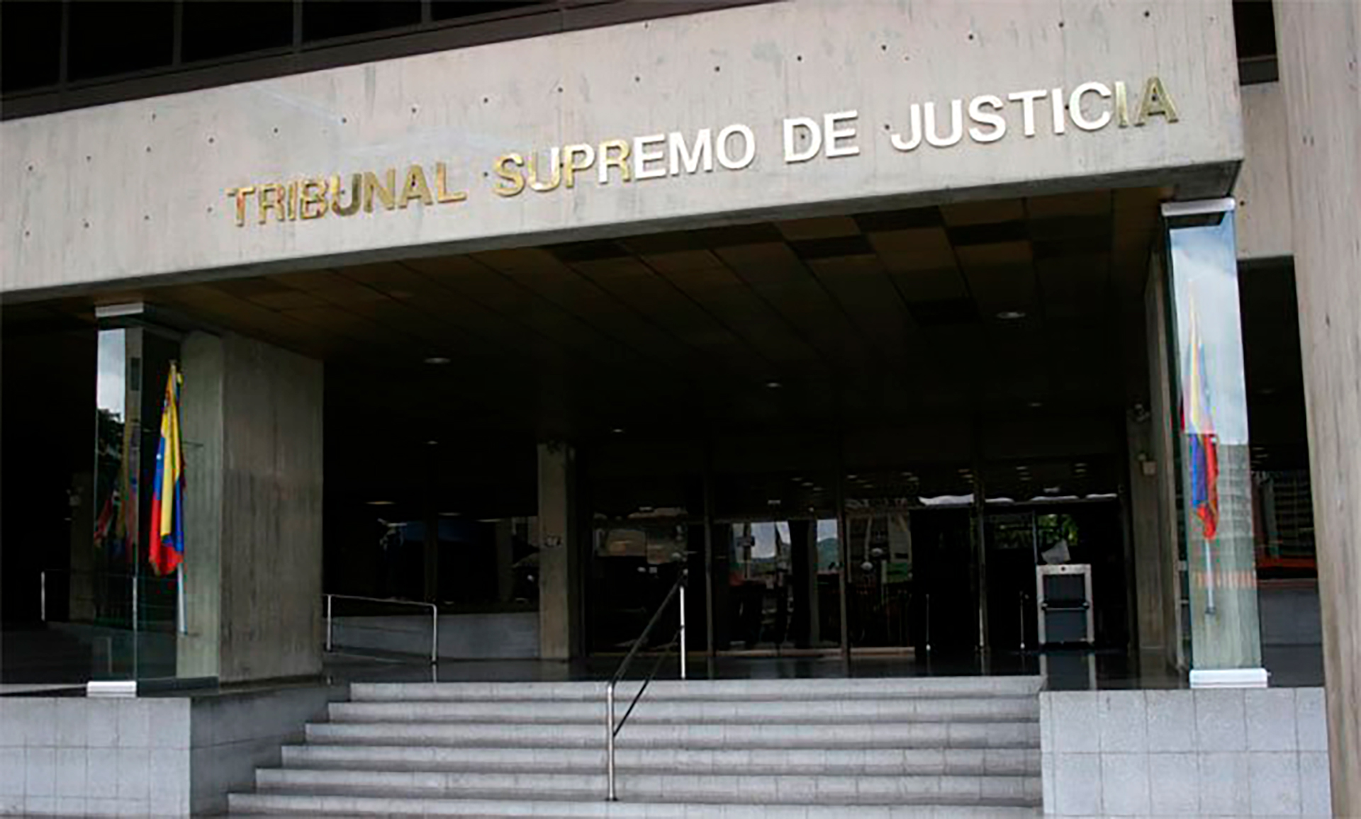 El Tribunal Supremo de Justicia decide las directivas de los partidos que no apoyan a Maduro