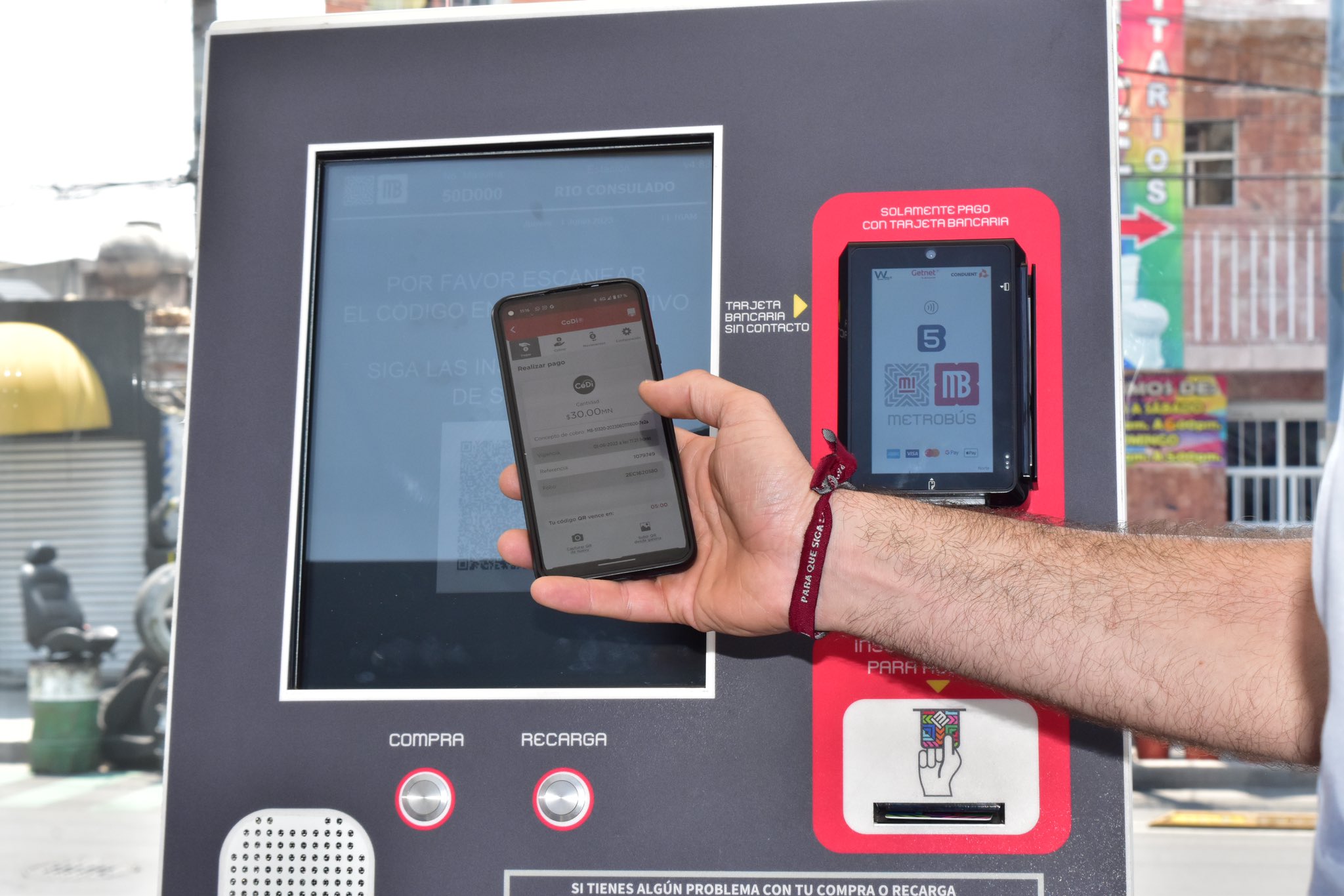 Línea 5 de Metrobús CDMX permitirá pagos con celular, tarjeta o reloj inteligente
