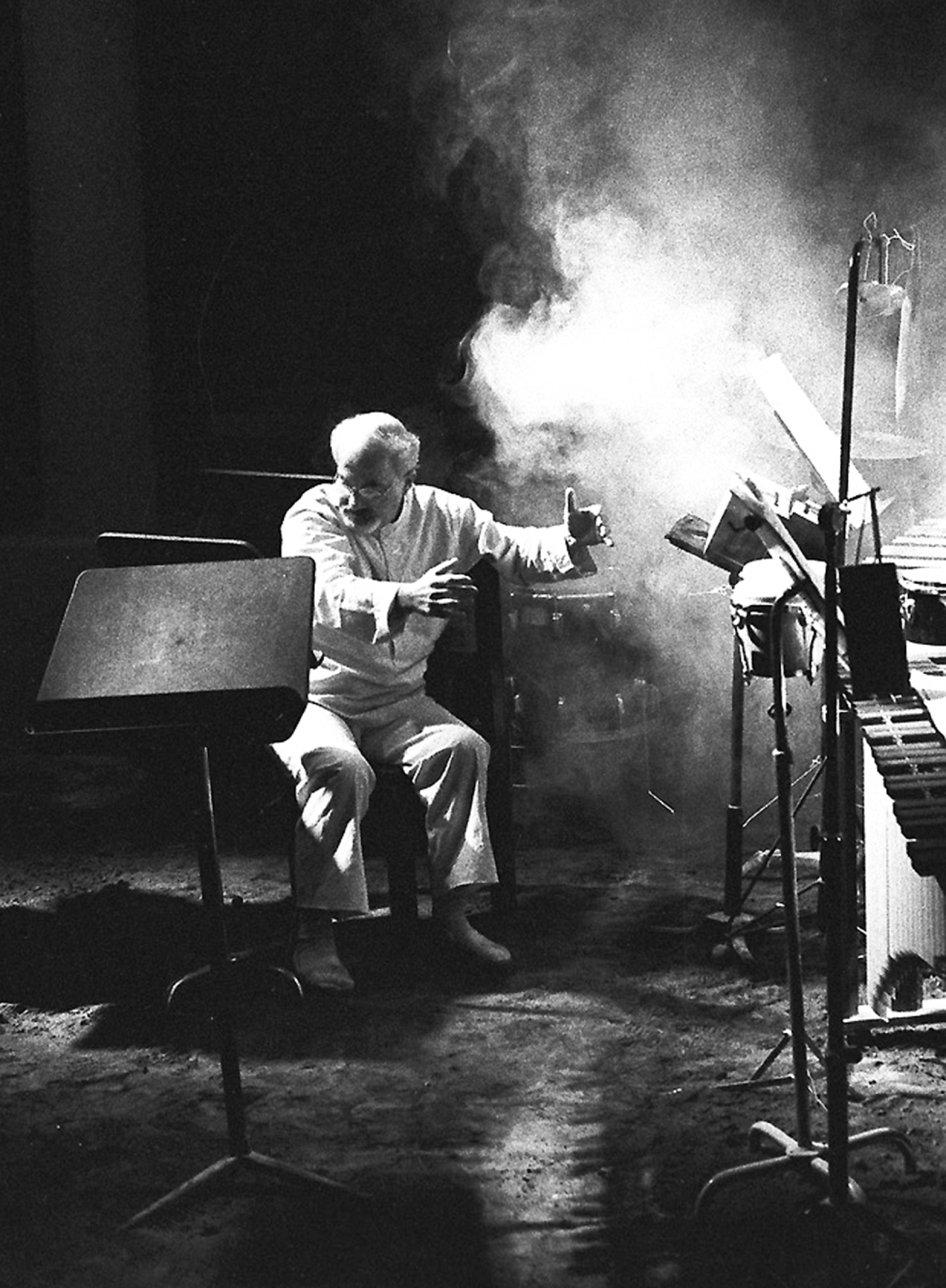 A una década de la muerte del pianista, compositor y director argentino, el CETC (Centro de Experimentación del Teatro Colón) inaugura “Gandini en Escena” (Foto: Arnaldo Colombaroli)