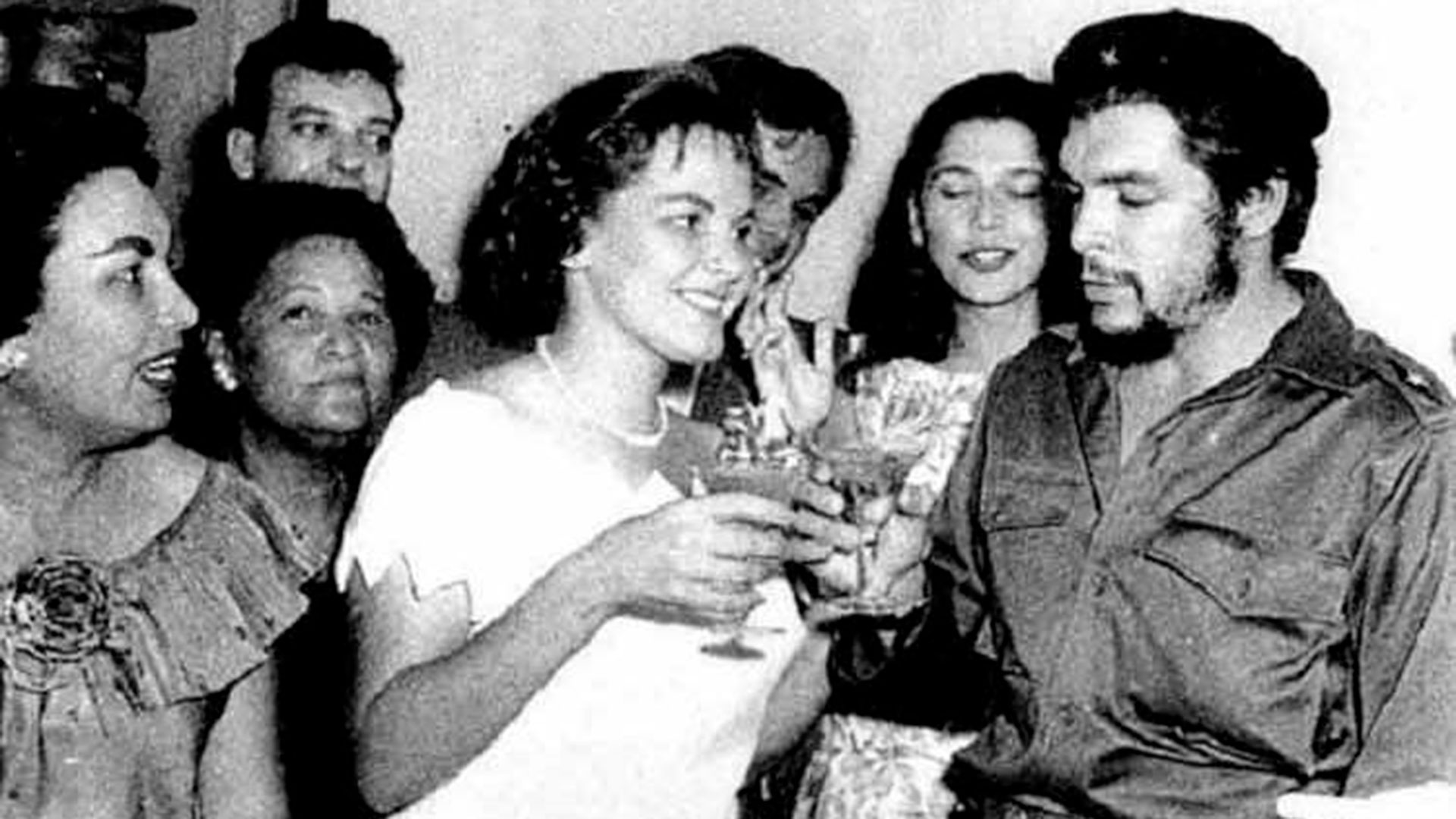 Cuando nos casamos sabías quién era yo”: las cartas, los celos y el amor  tormentoso del Che Guevara y Aleida March - Infobae
