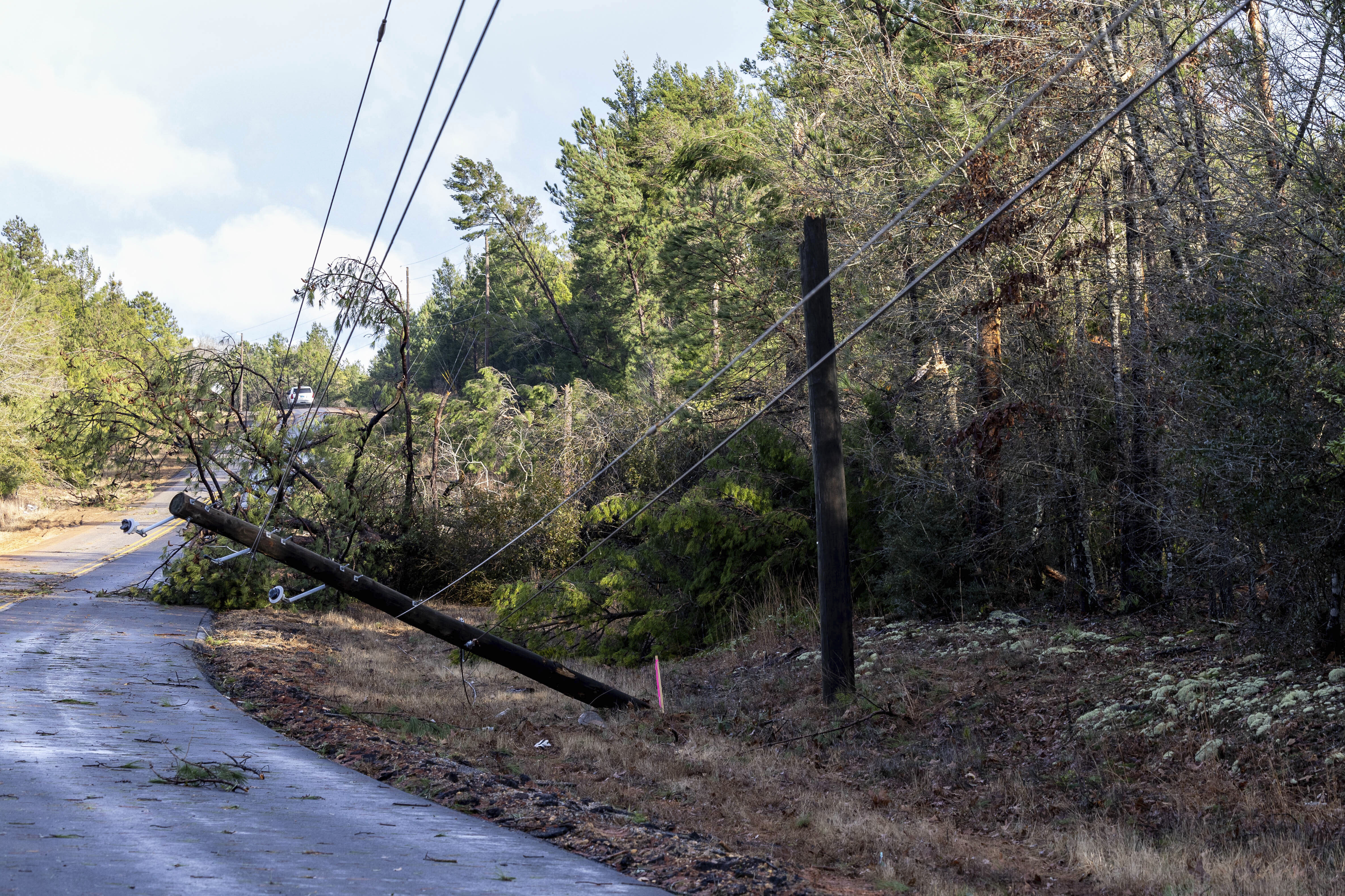 Un poste caido en Prattville, Alabama