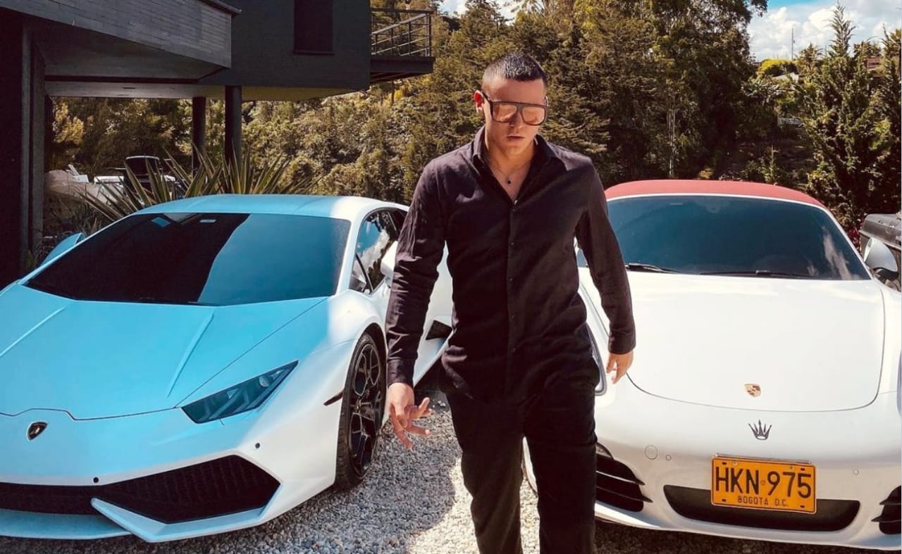 Kevin Roldán estrenó el autódromo de Bello con su Lamborghini - Infobae