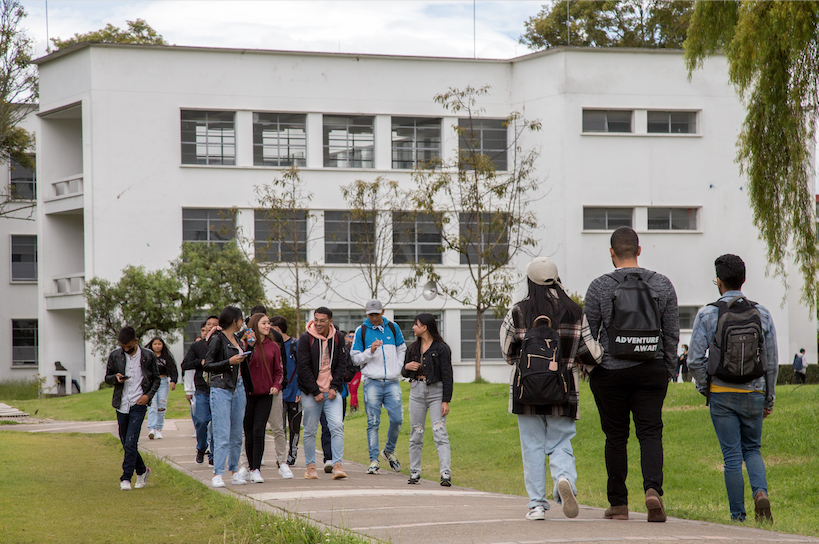 Becas para extranjeros que quieran estudiar en Colombia: les darán más de tres millones mensuales durante los estudios