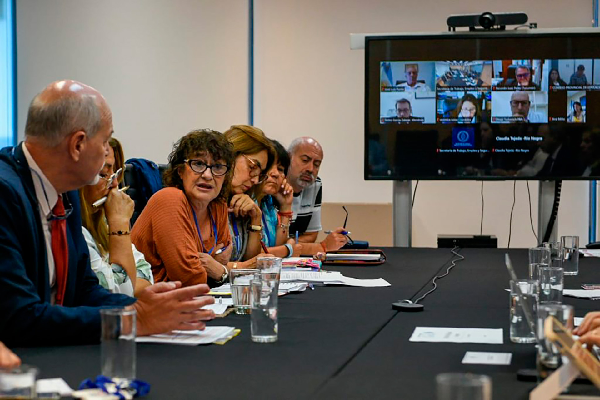 En el debut del Chacho Coudet, River Plate empata con Huracán por el Torneo Apertura