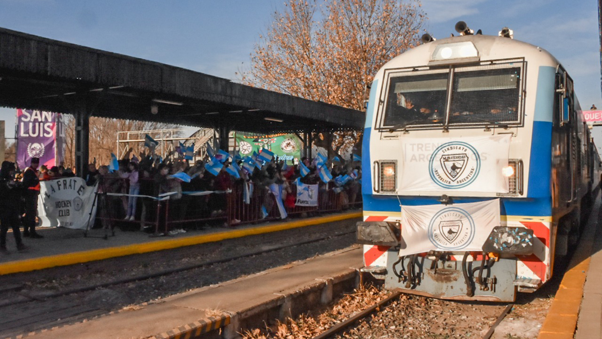 Luego De 30 Años Volvió A Circular El Tren De Pasajeros Entre San Luis Y Buenos Aires Infobae 4638