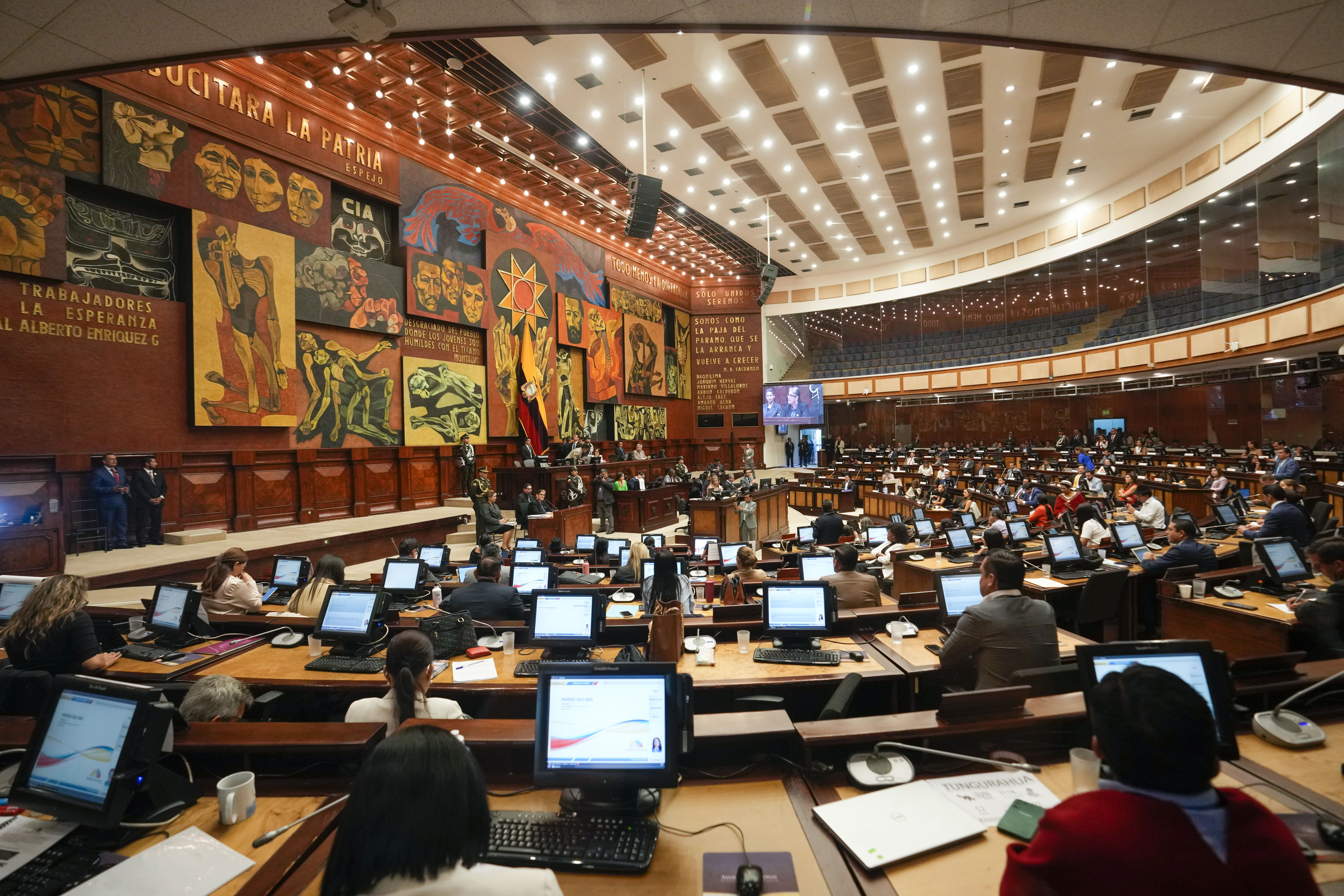 Documento exclusivo: el momento en el que el fotógrafo Pablo Grillo recibe el impacto en la cabeza durante los incidentes en el Congreso