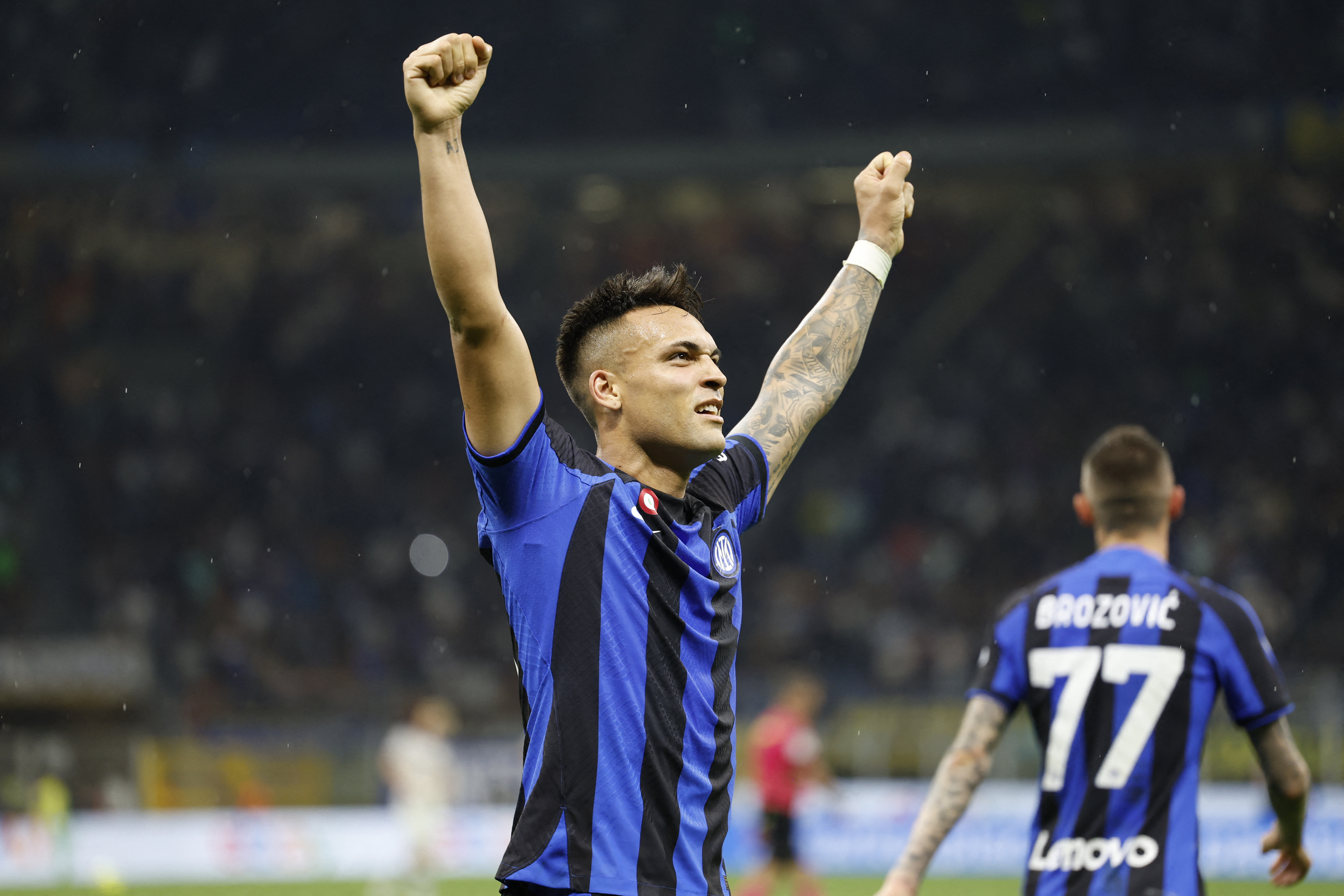 Lautaro Martínez, un rompe redes del Inter y uno de los máximo anotadores de la temporada en Europa (REUTERS/Claudia Greco)