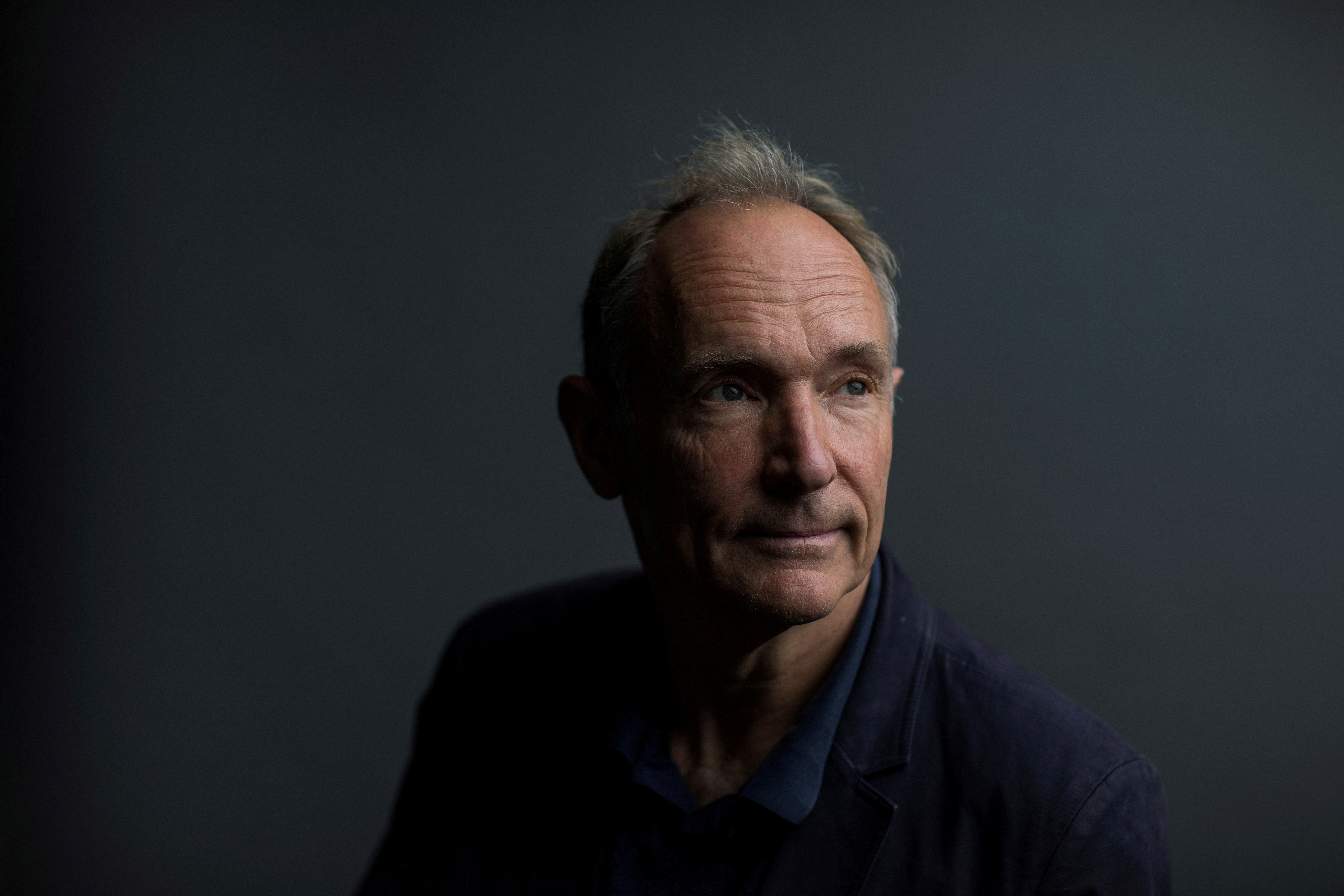  Tim Berners-Lee, conocido como el padre de la web (REUTERS/Simon Dawson/File Photo)