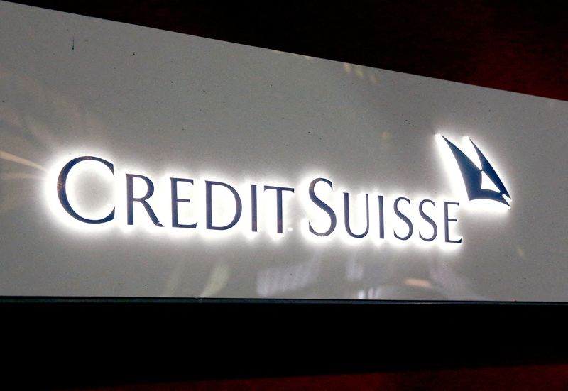 El logo del Credit Suisse en una sucursal en Zúrich, Suiza, donde está su casa central (REUTERS/Arnd WIegmann)