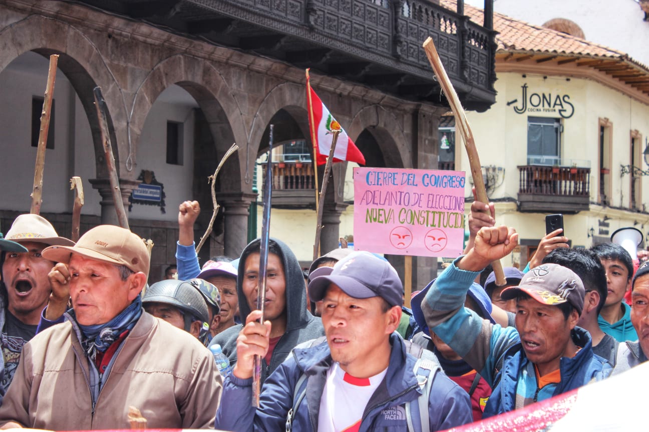 Comunidades campesinas de las provincias de Quispicanchi, Paucartambo y Calca llegaron a la ciudad del Cusco y demandan adelanto de elecciones. Foto: Wayka