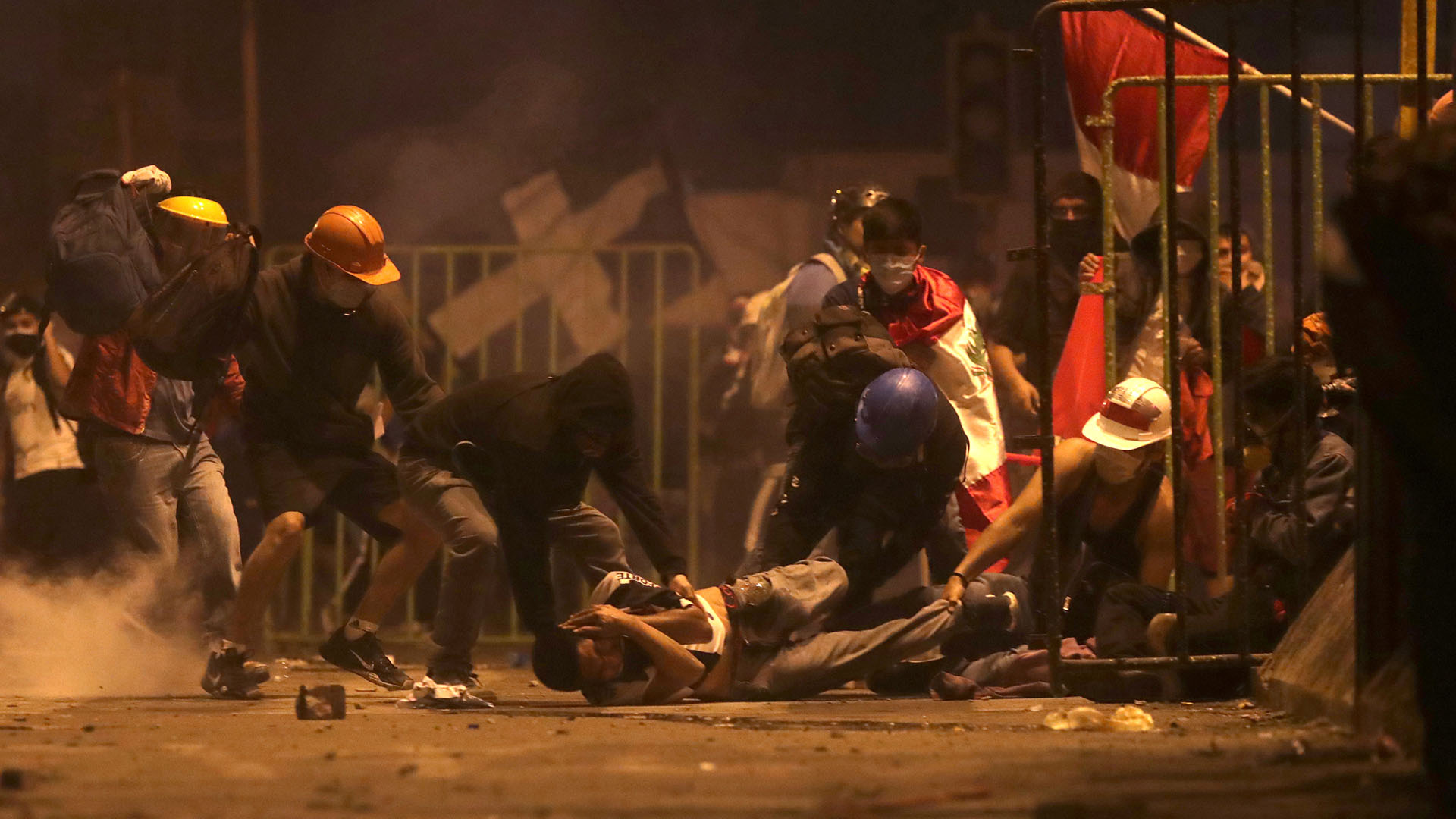 Sagasti aseguró que trabajará para hacer justicia por los jóvenes asesinados en las protestas del fin de semana contra el ex gobierno de Manuel Merino (REUTERS/Sebastian Castaneda)