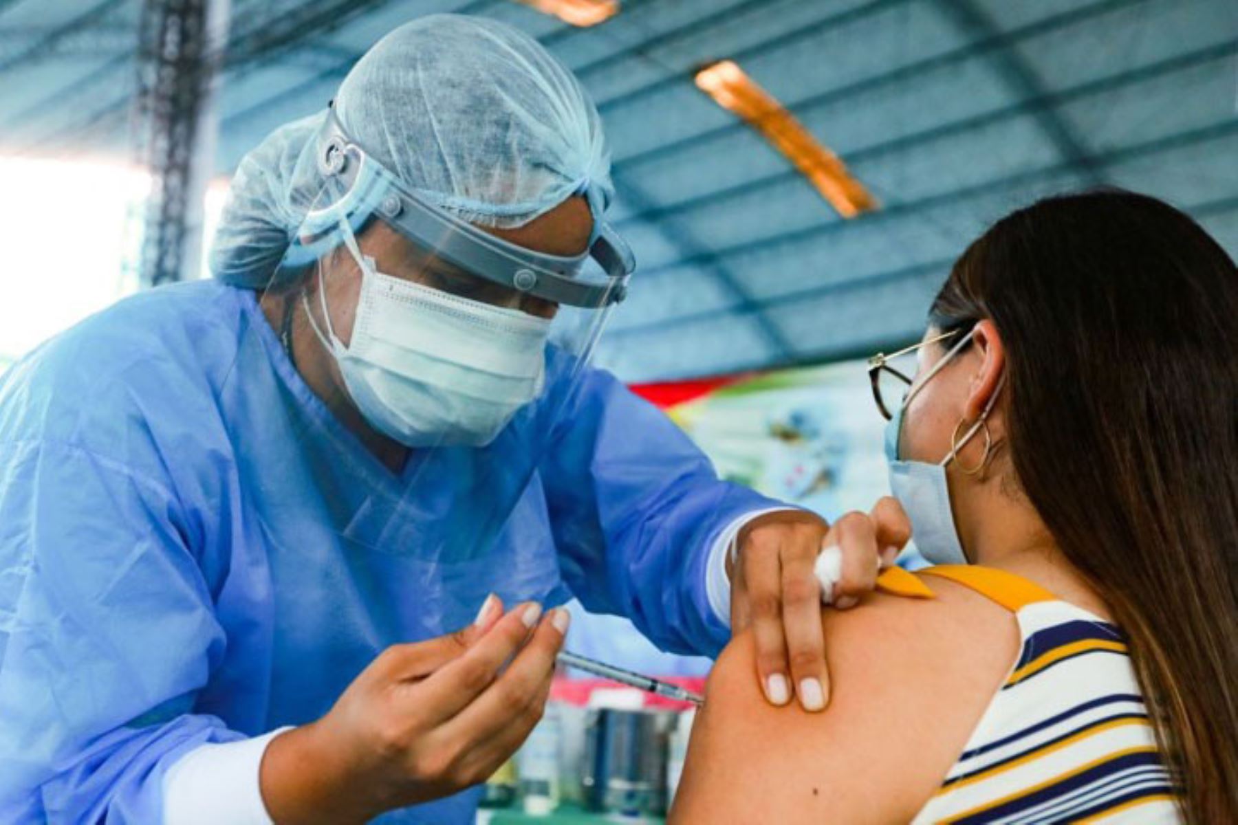 Covid-19: Perú está a 1% de inmunizar a la mitad de su población con ambas dosis