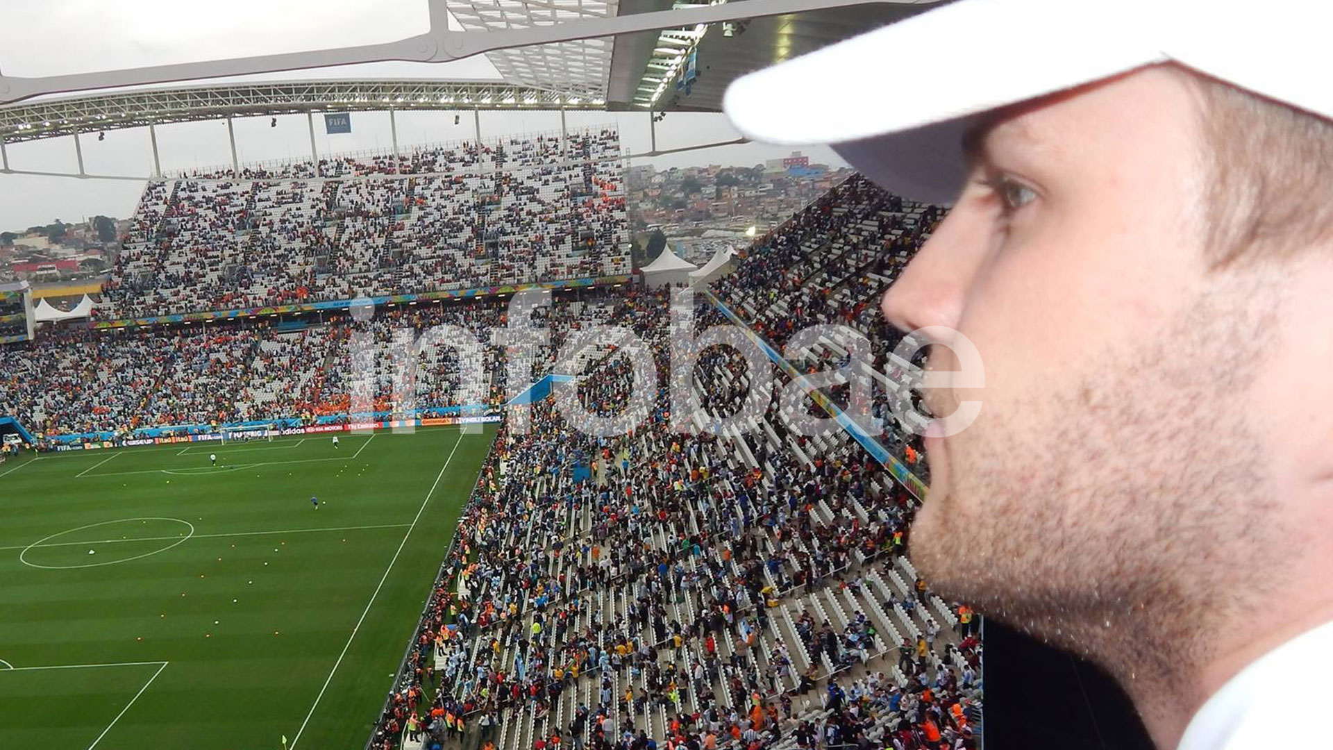 El ruso Alexander Verner en el estadio del Corinthians, en San Pablo, en 2014 (Infobae)