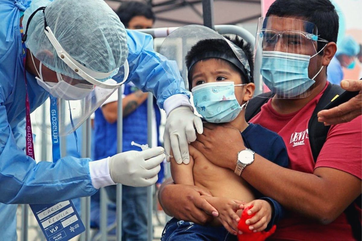 Perú: Vacunación de niños menores de un año se redujo en 15% durante la pandemia. (Foto: Captura Andina)