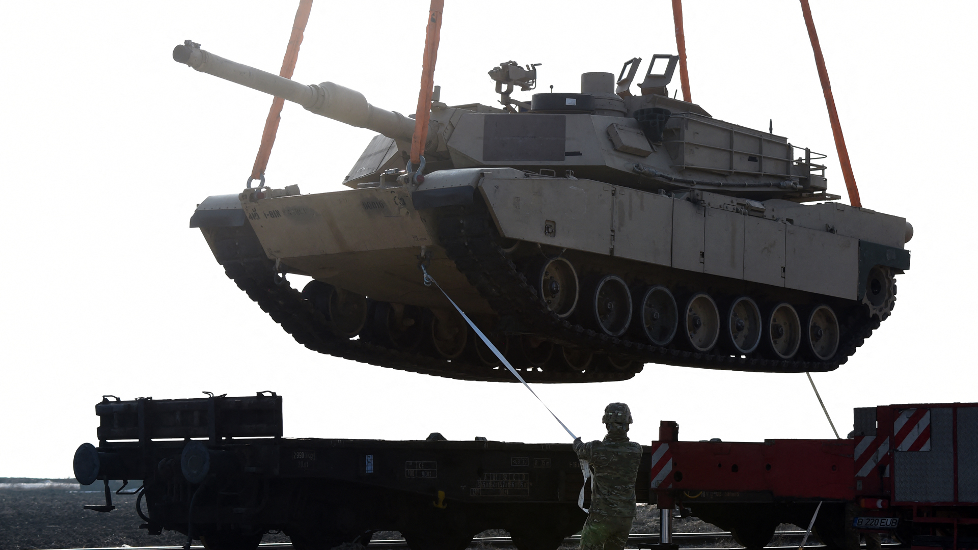 Noruega le entregó ocho tanques Leopard a las tropas ucranianas para resisitr la invasión de Rusia
