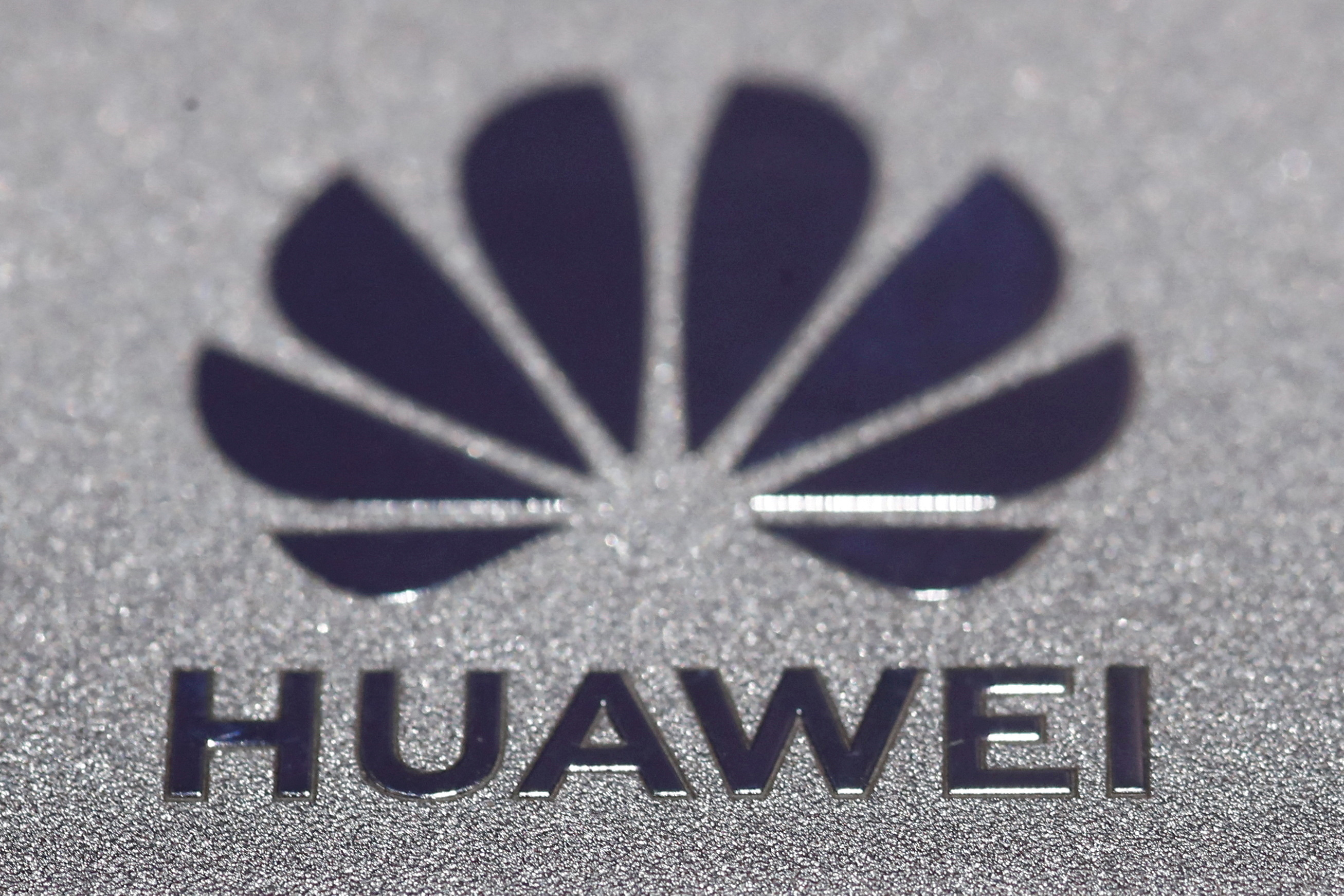 Las ganancias del grupo tecnológico chino Huawei cayeron un 69% en 2022