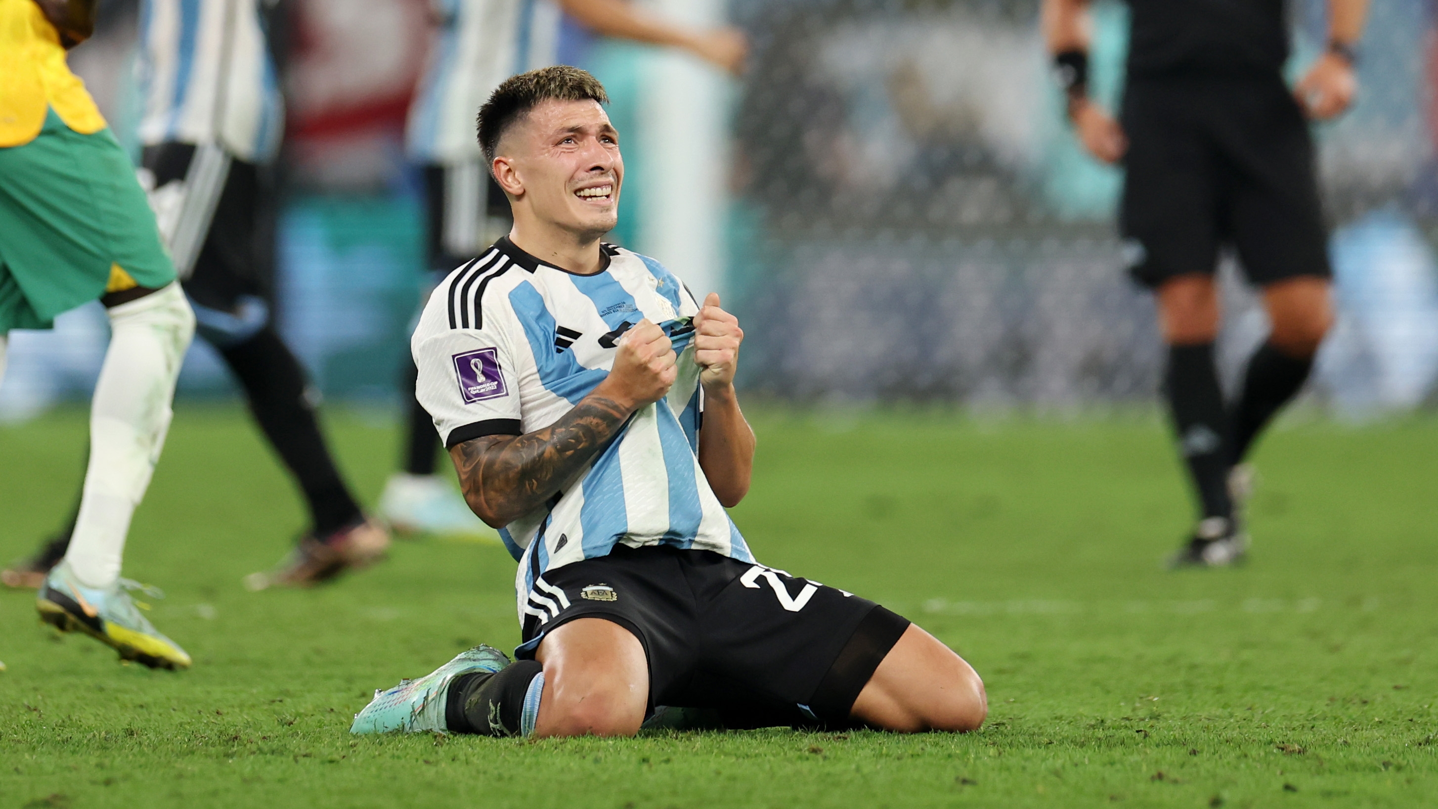 Cómo nació la cábala del palo santo en el Mundial y el futuro de Garnacho en la selección argentina: las 27 frases de Lisandro Martínez