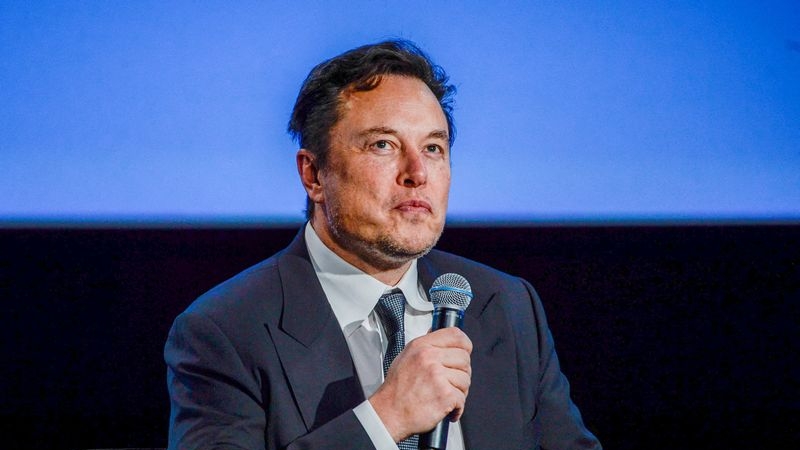 Polémica por la carta que pide frenar por seis meses el avance de la Inteligencia Artificial: el rol de Elon Musk