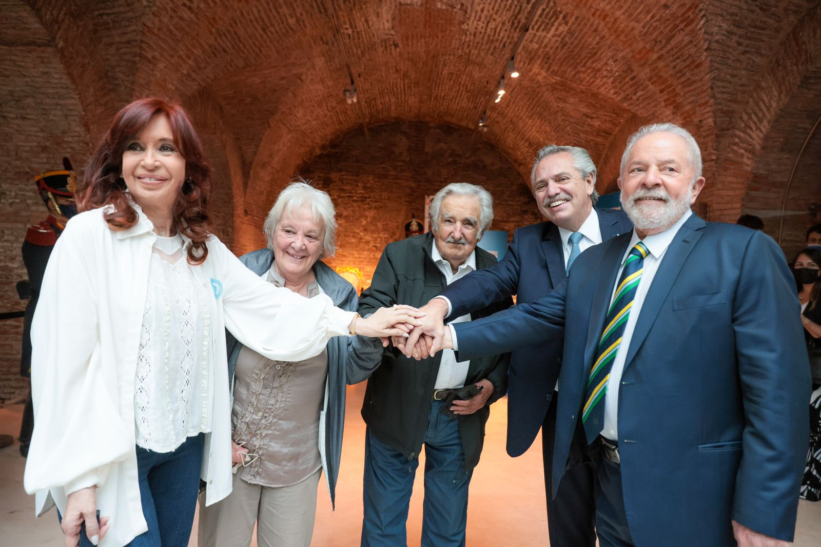 Cristina Kirchner, Lucía Topolansky, José Mujica, Alberto Fernández y Lula Da Silva