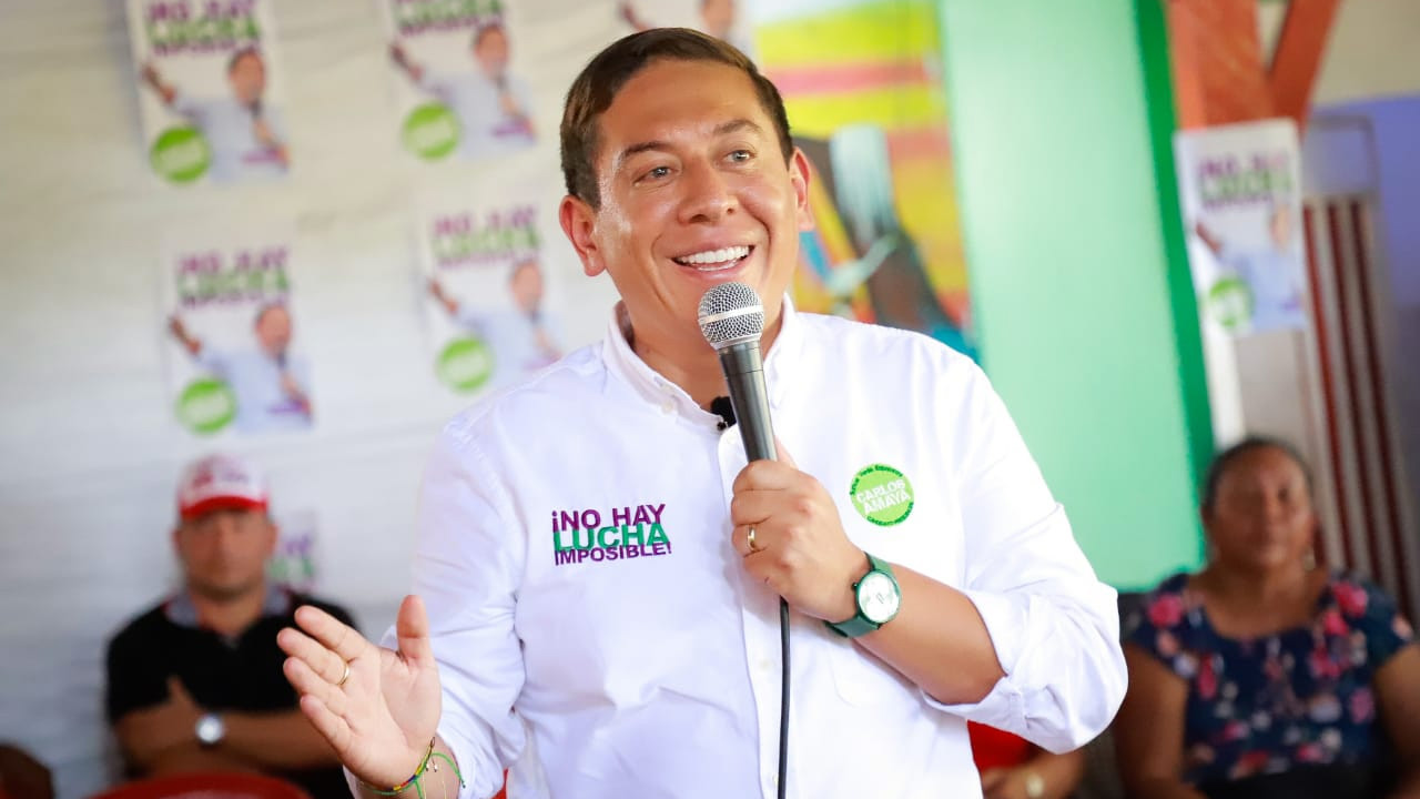 Carlos Amaya, exgobernador de los boyacenses, busca llegar a la Presidencia de Colombia con los ideales 'verdes' que aprendió de Antanas Mockus. Cortesía.