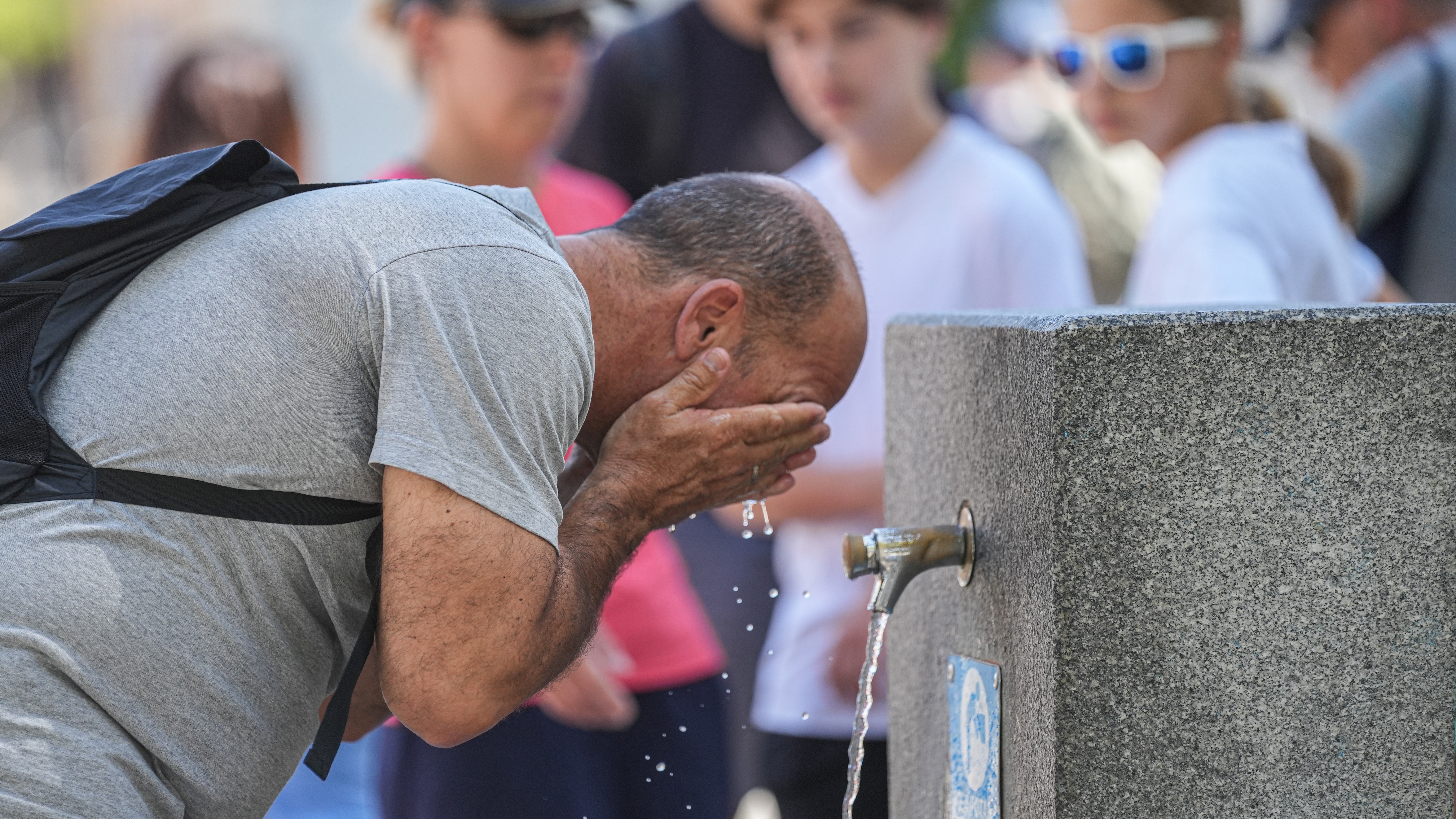 Europa en alerta por ola de calor: 18 muertos en Francia y r&eacute;cords de temperatura en varios pa&iacute;ses