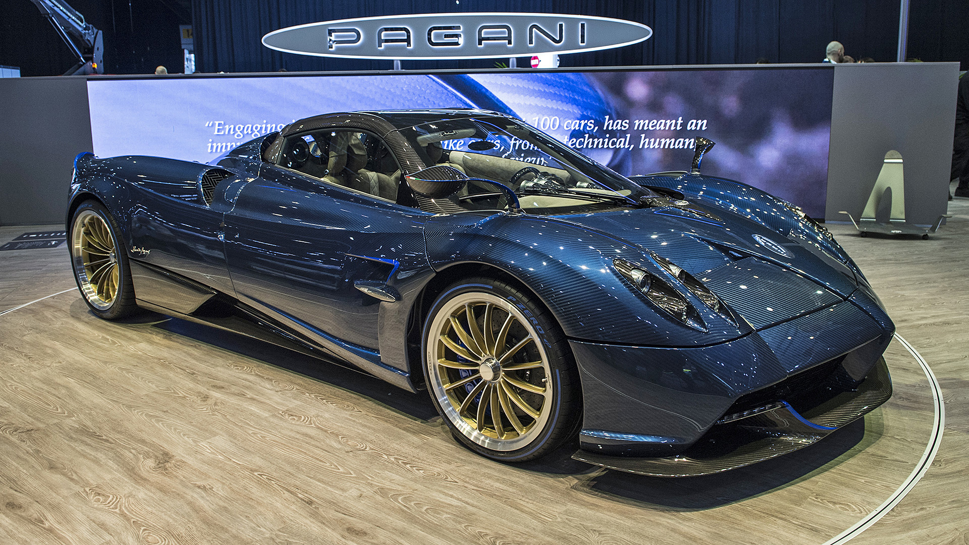 Pagani Huayra, uno de los autos que también podrán pasar de 2035 con motores de combustión interna, ya que no alcanza a fabricar 1.000 autos por mes