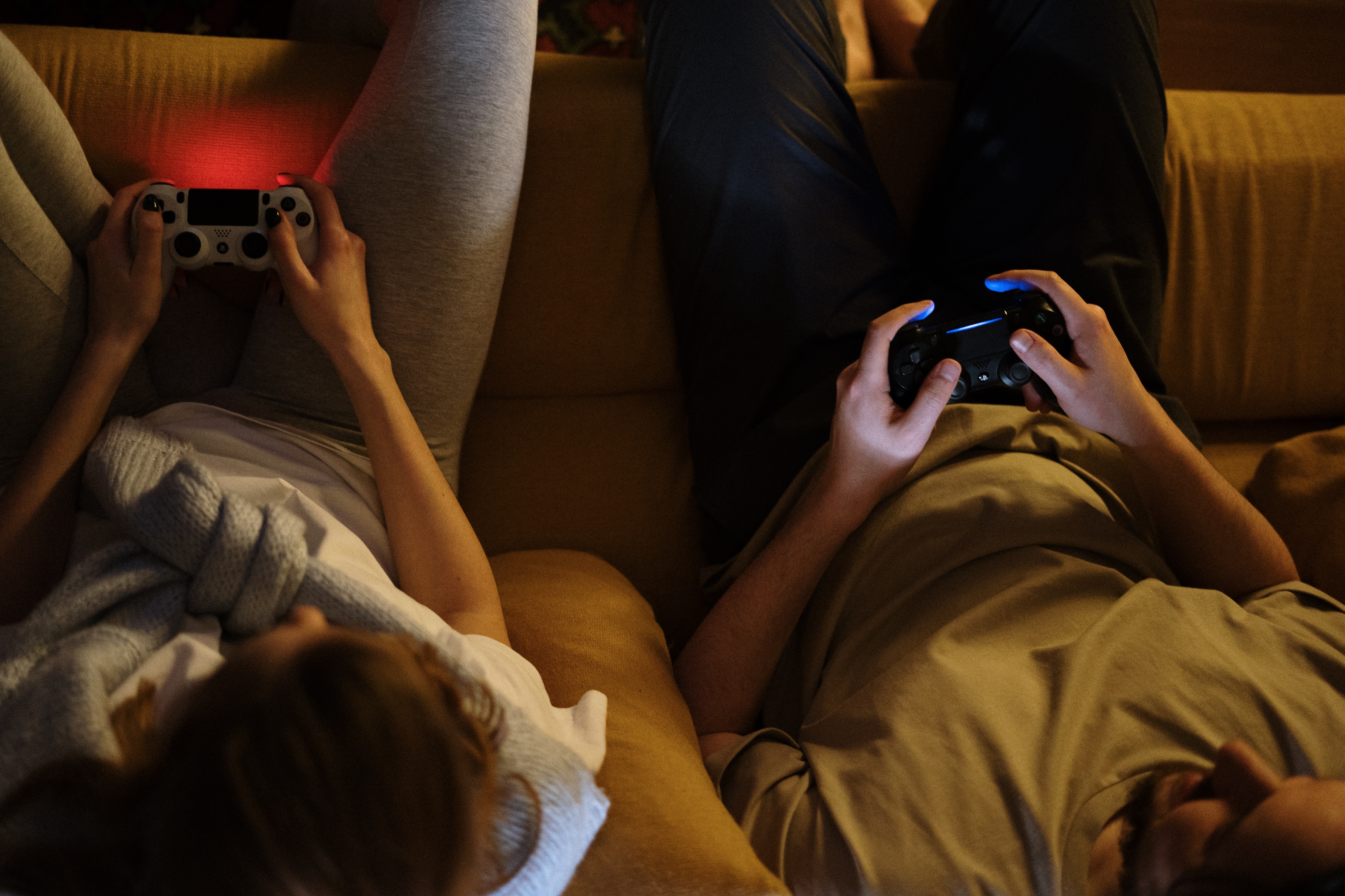 Los expertos también resaltaron sobre el consumo problemático de videojuegos, redes sociales y pantallas en general