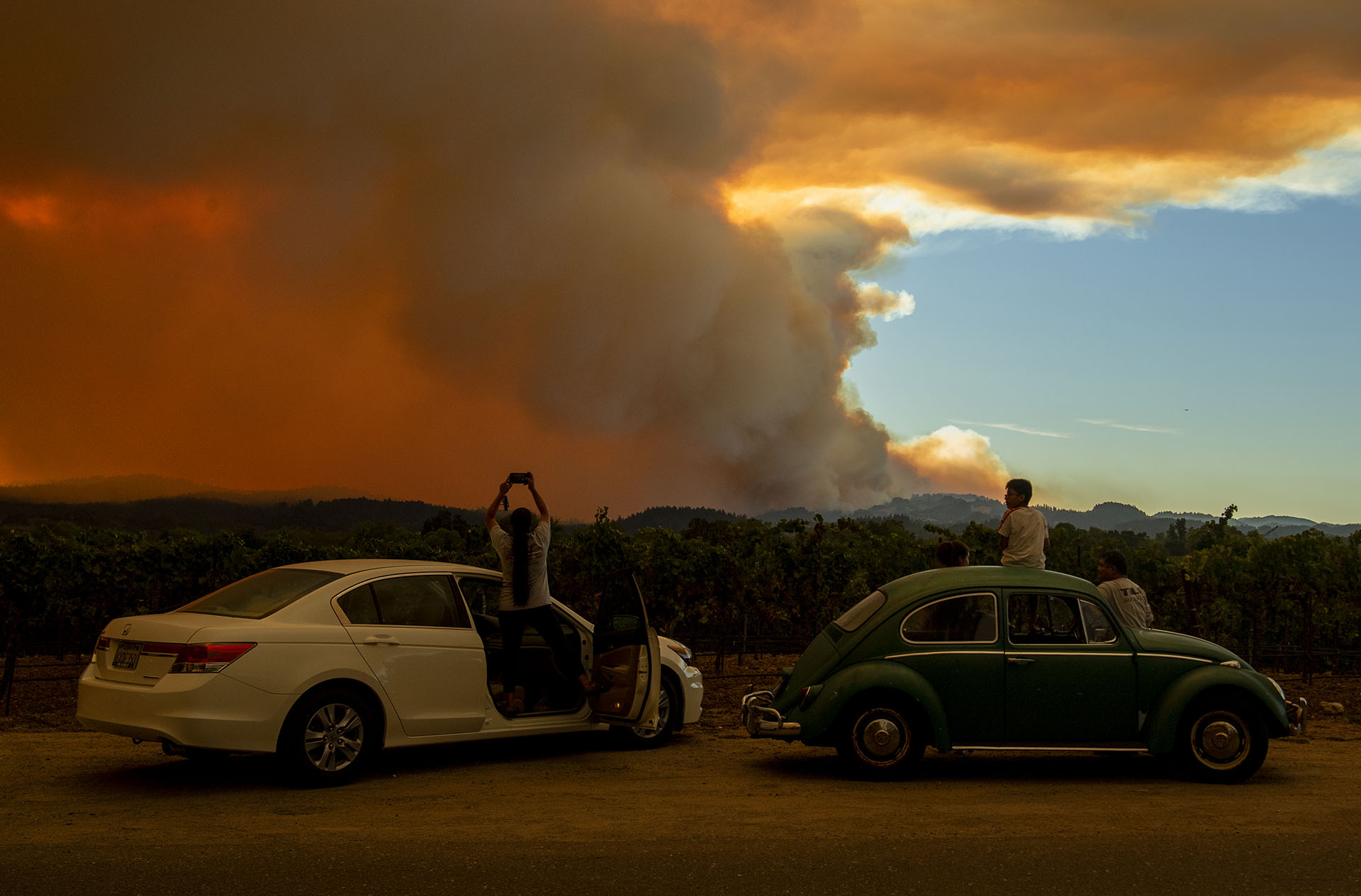 El humo cubrió grandes porciones (Photo by JOSH EDELSON / AFP)