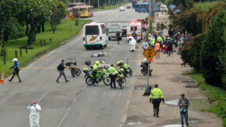Un ciclista murió atropellado este martes por una ruta escolar en la autopista Norte en Bogotá