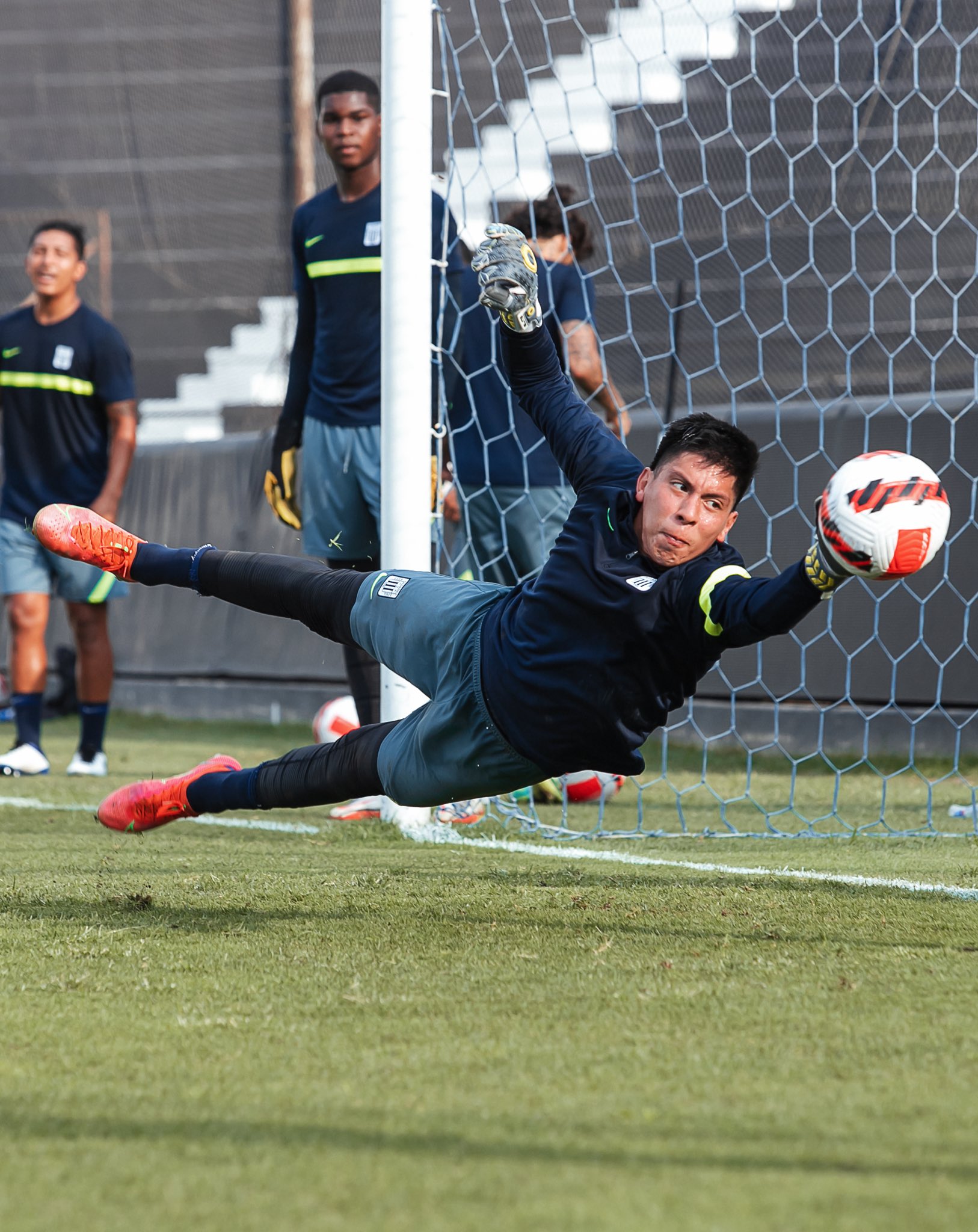 Franco Saravia firmó su primer contrato con Alianza Lima en el 2018. Foto: Alianza Lima.