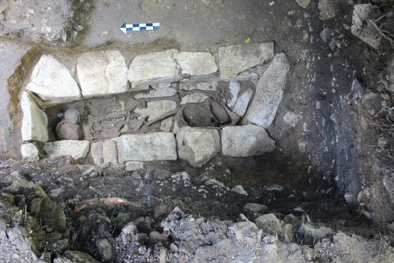 INAH descubrió tumba de mujer prehispánica en Zona Arqueológica de Palenque