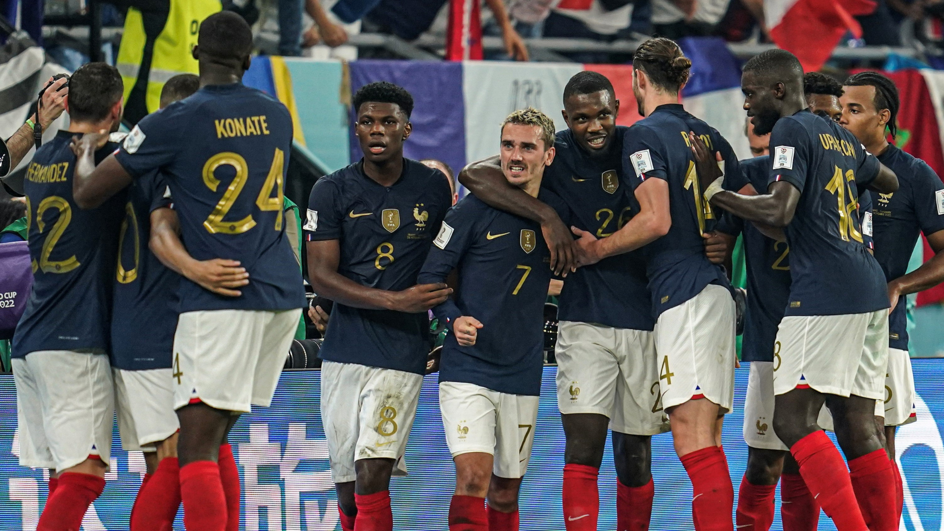 La selección de Francia superó 2-1 a Dinamarca y es el líder absoluto del grupo D. (@equipedefrance)