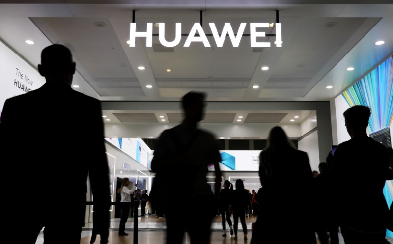 Huawei durante la pasada feria de tecnología en Berlín, en septiembre de 2019 (Reuters)