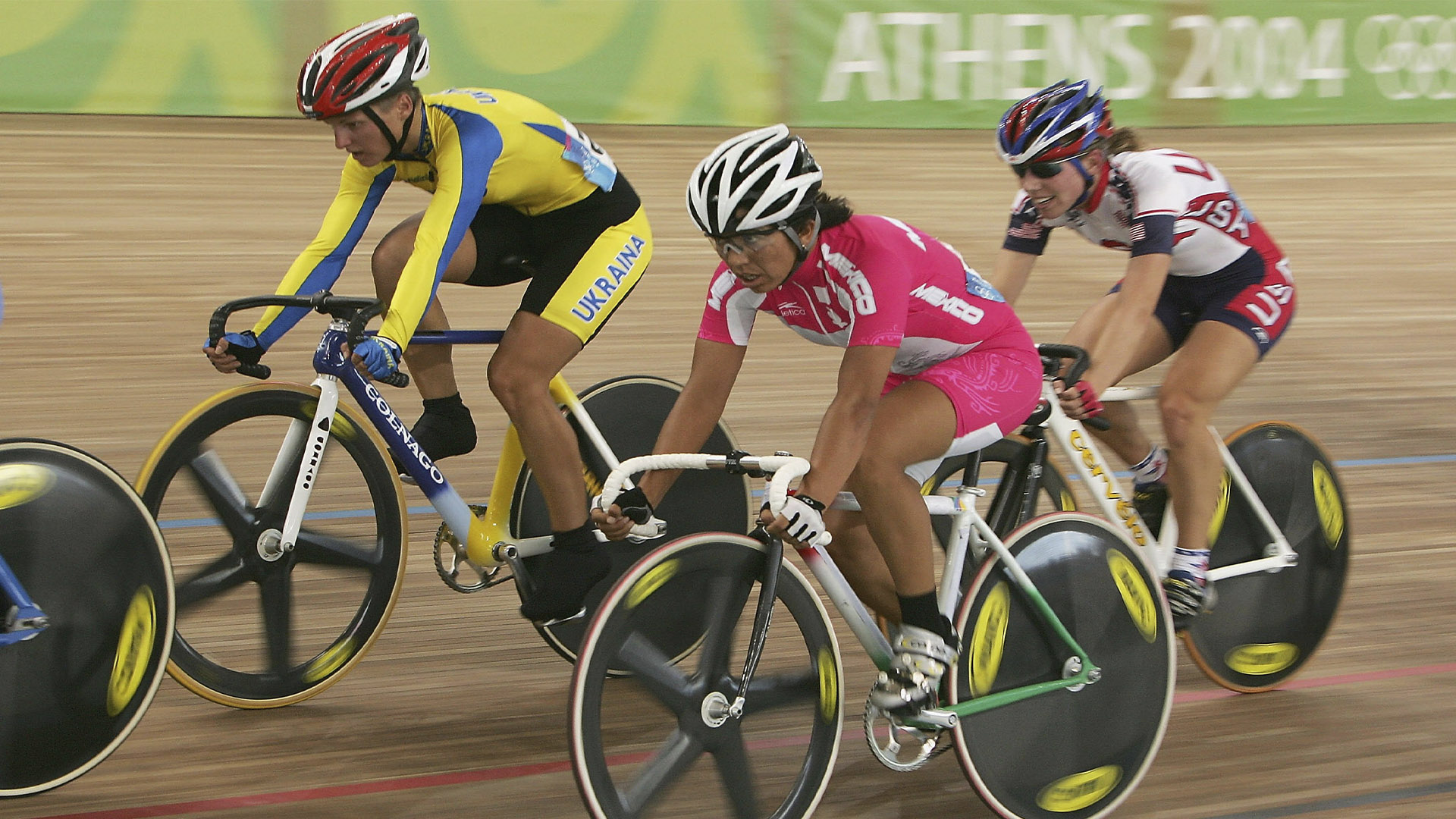 Los Juegos Olímpicos de Atenas 2004 posicionaron a Belém Guerrero  
 como estandarte de México en ciclismo (Foto: Twitter@juegosolimpicos)