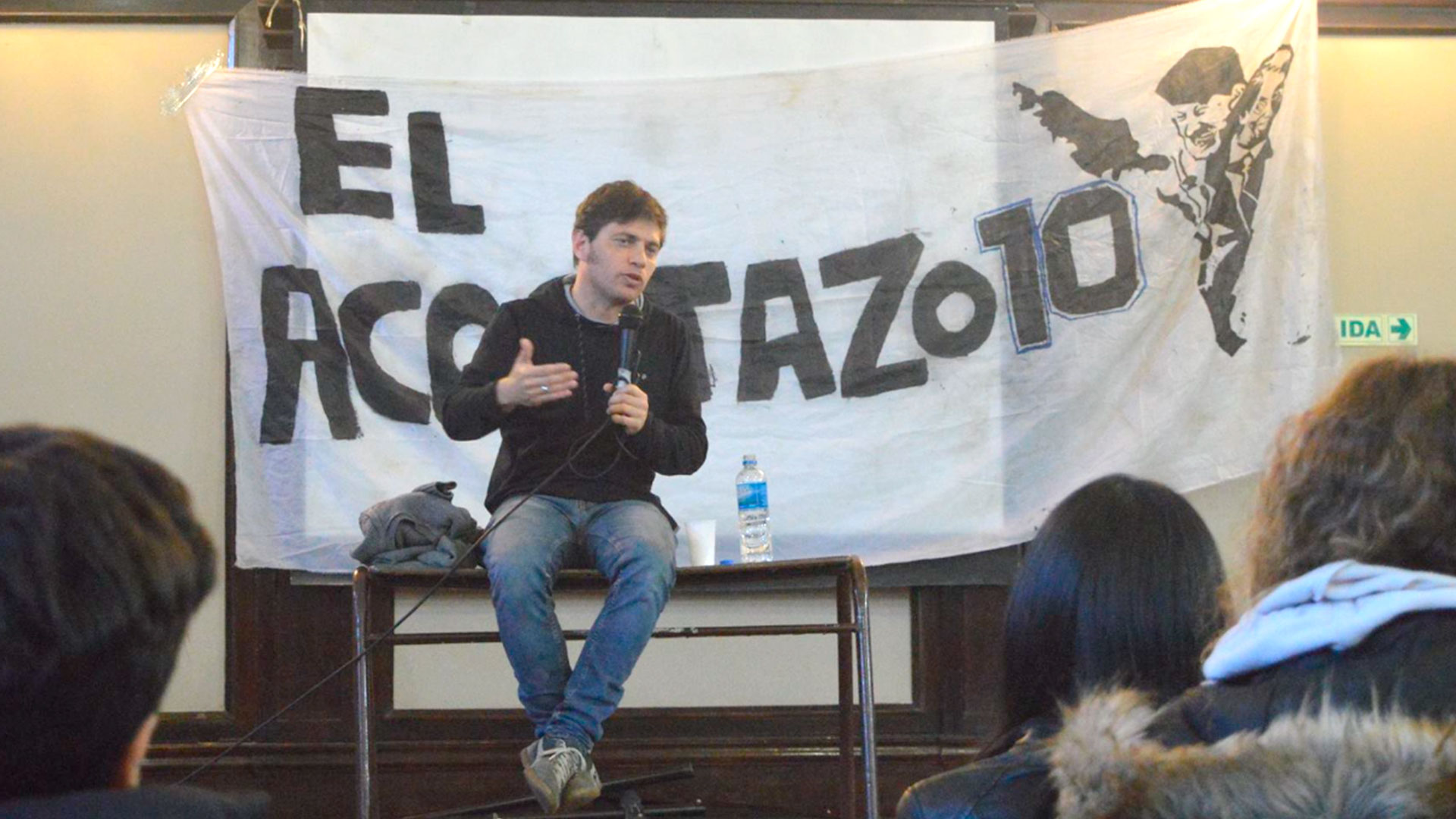 2017: Kicillos durante una charla que brindó en el Colegio Mariano Acosta