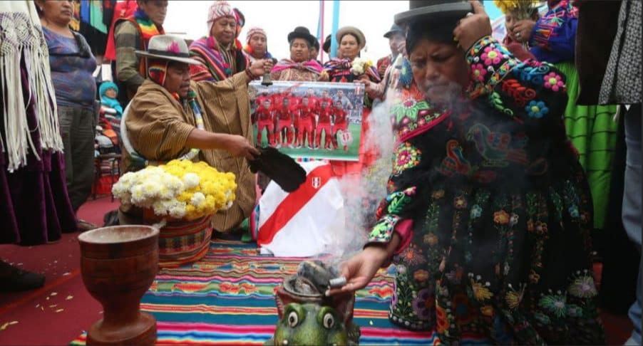 Peru Vs Paraguay Andean Teachers From Huancayo Unite And Prepare