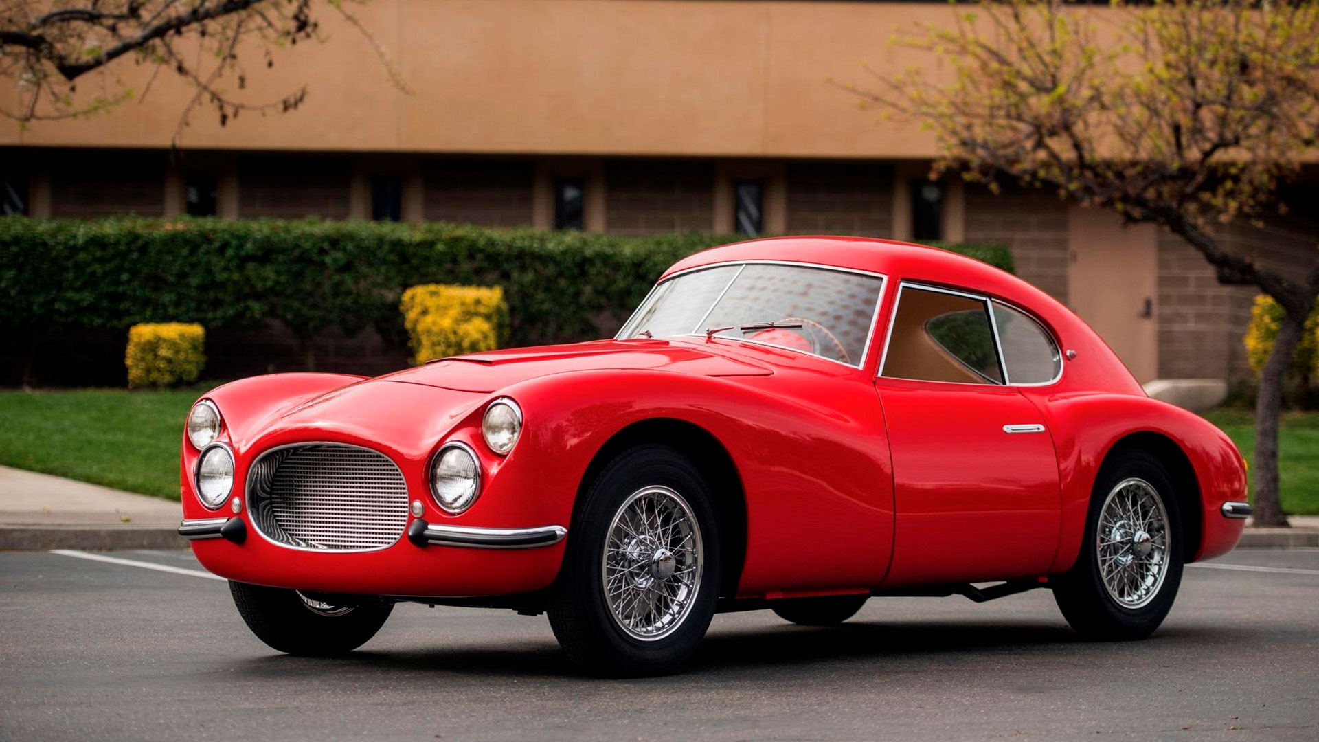 La base del Fiat Turbina era el Fiat 8V, un auto deportivo de formas muy aerodinámicas para la época
