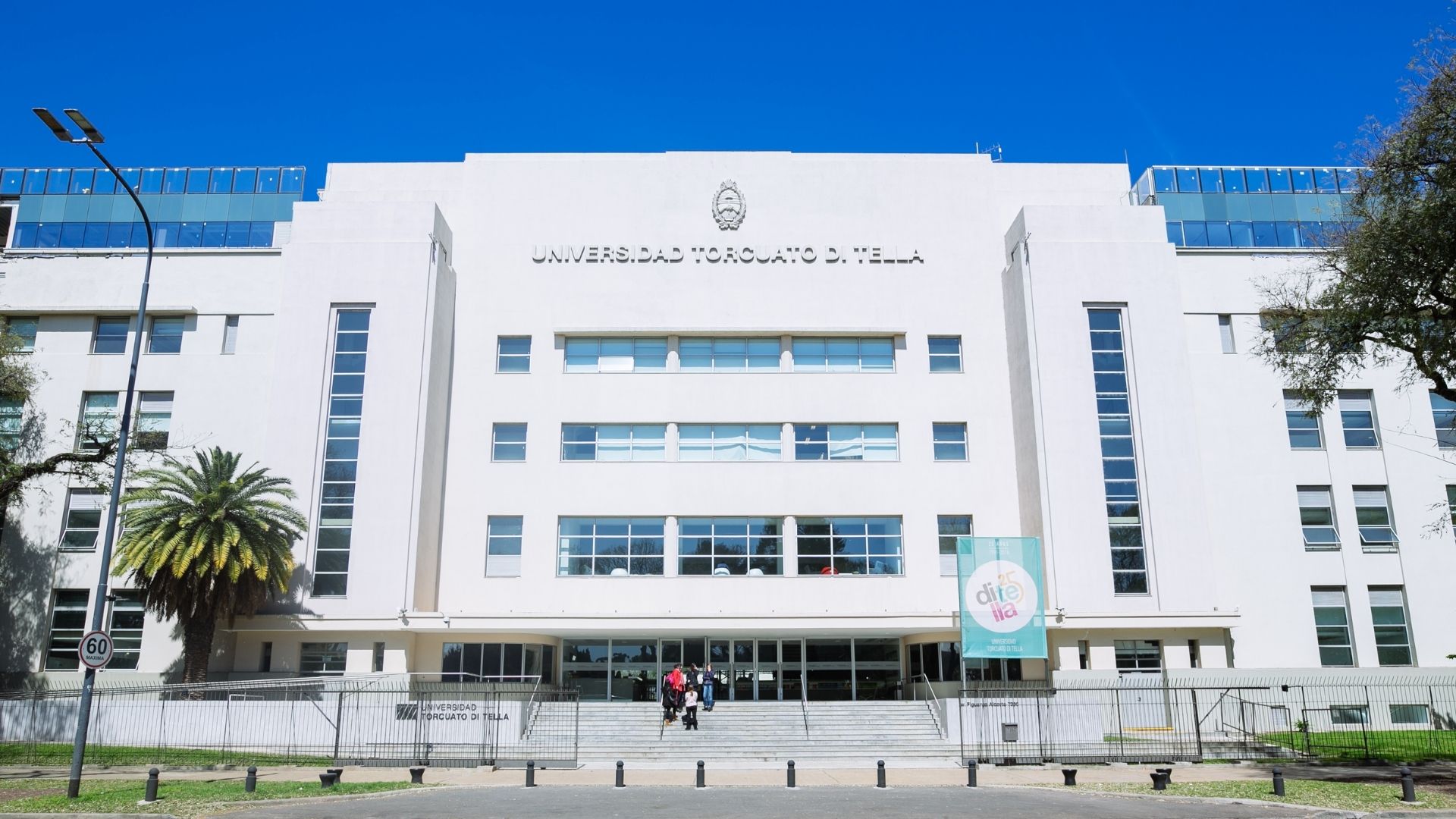 Universidad Torcuato Di Tella Cover