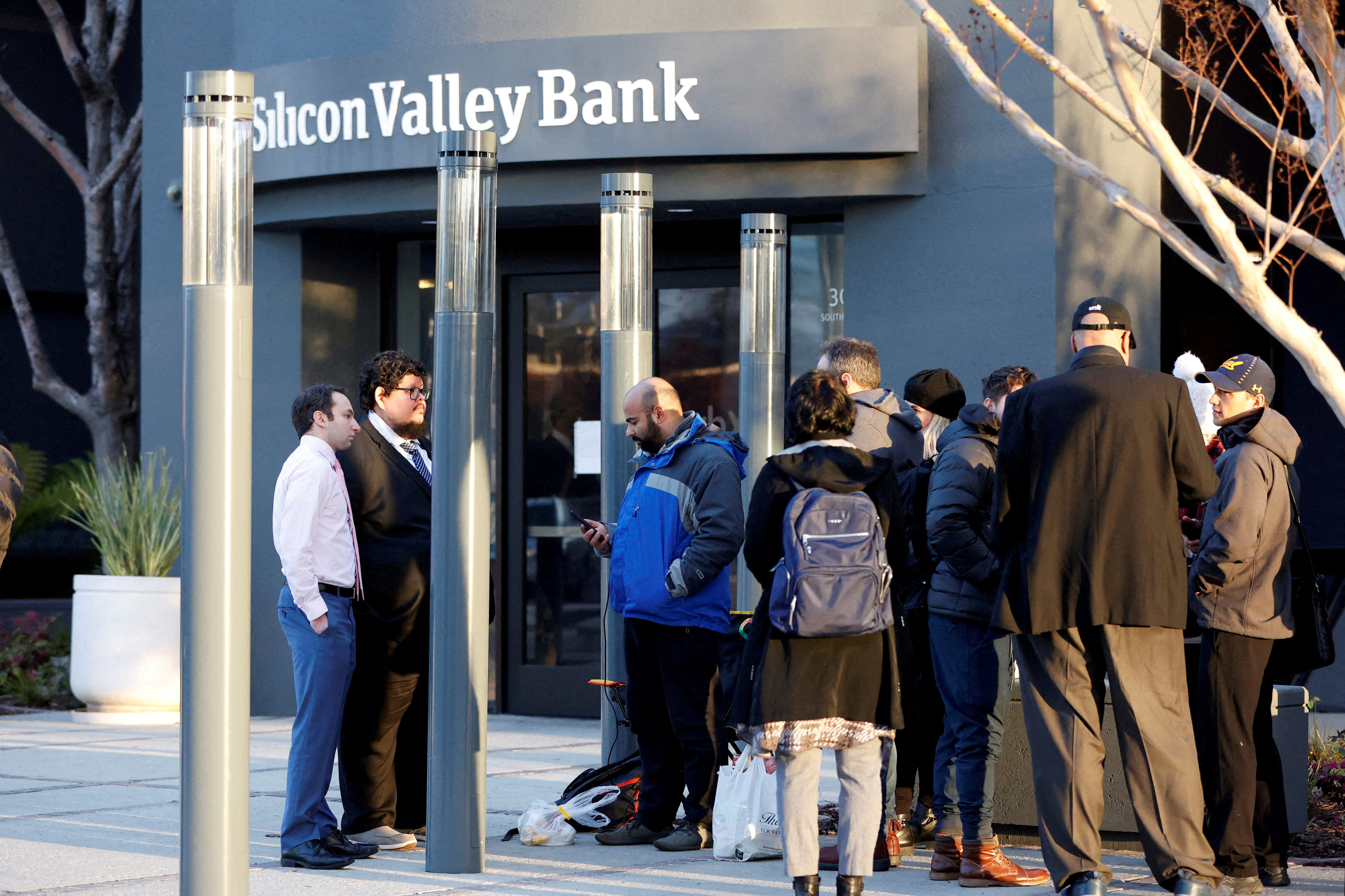 El Departamento del Tesoro, la Fed y el FDIC respaldaron todos los depósitos de Silicon Valley Bank, aún por encima del límite de USD 250.000 establecido por las normas (Reuters)