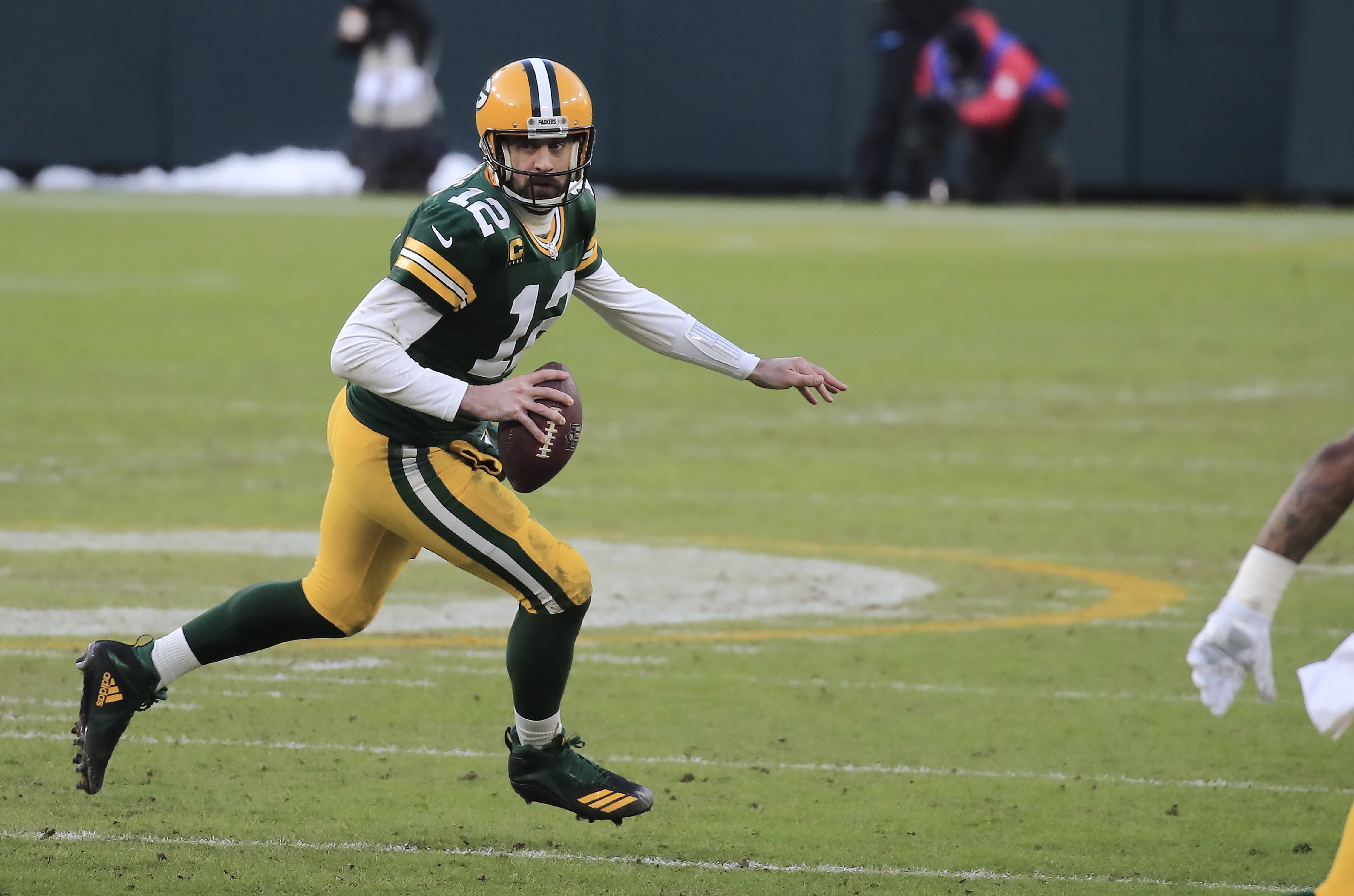 24-10. Rodgers y los Packers suman seis triunfos - Infobae