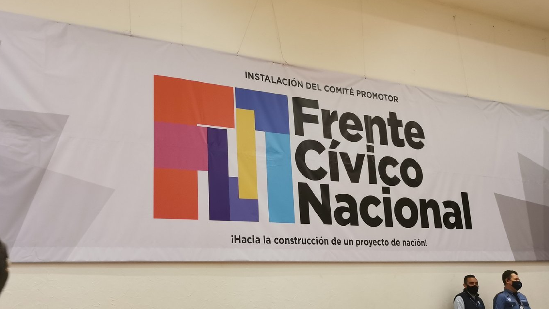 The National Civic Front called for the Va por México parties to go together against Morena (Photo: Twitter / @FCN_mx)