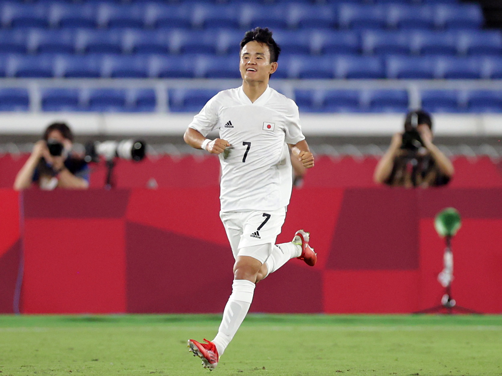 Kubo es uno de los jugadores más reconocido en Japón. Su trayectoria en el fútbol la comenzó desde los cuatro años y a sus siete años comenzó a jugar dentro de un equipo (Foto:REUTERS/Hannah Mckay/File Photo)