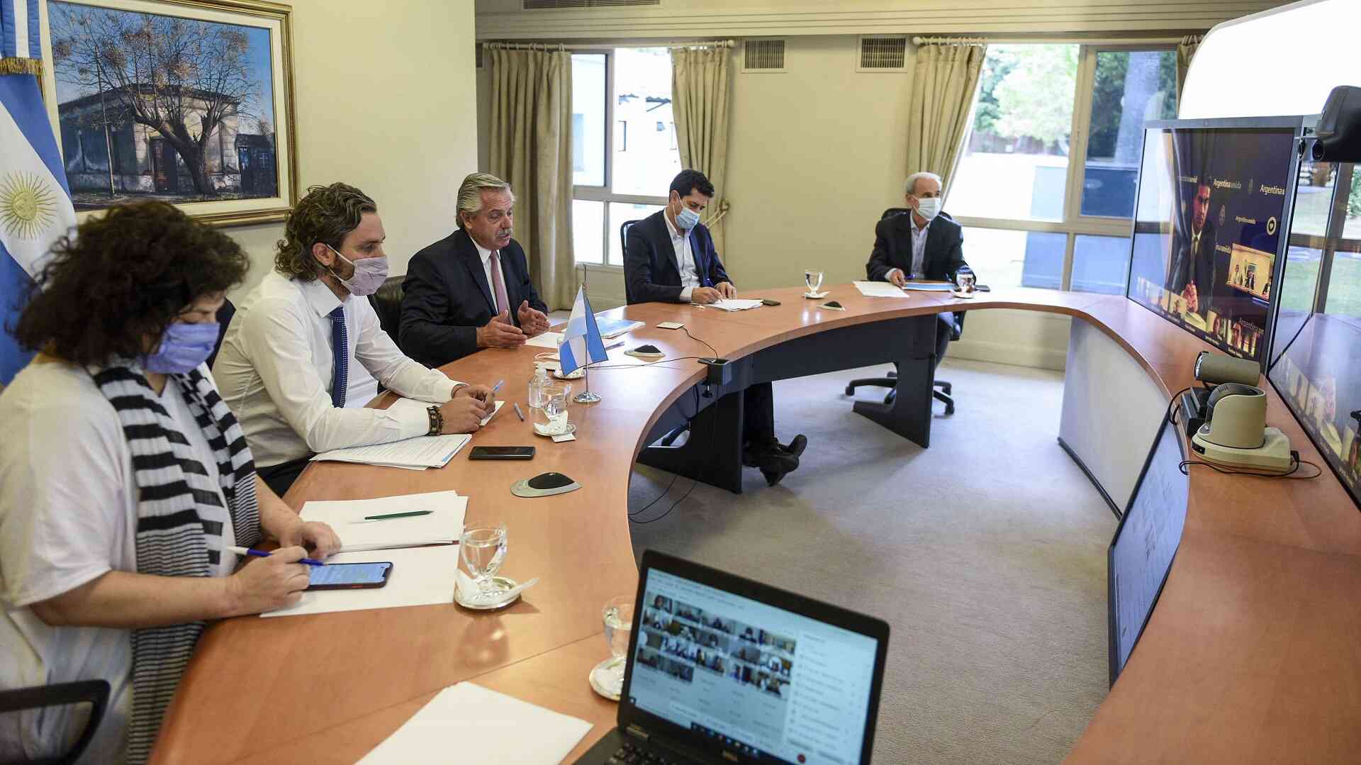 Alberto Fernández dialoga con los gobernadores desde la Quinta de Olivos