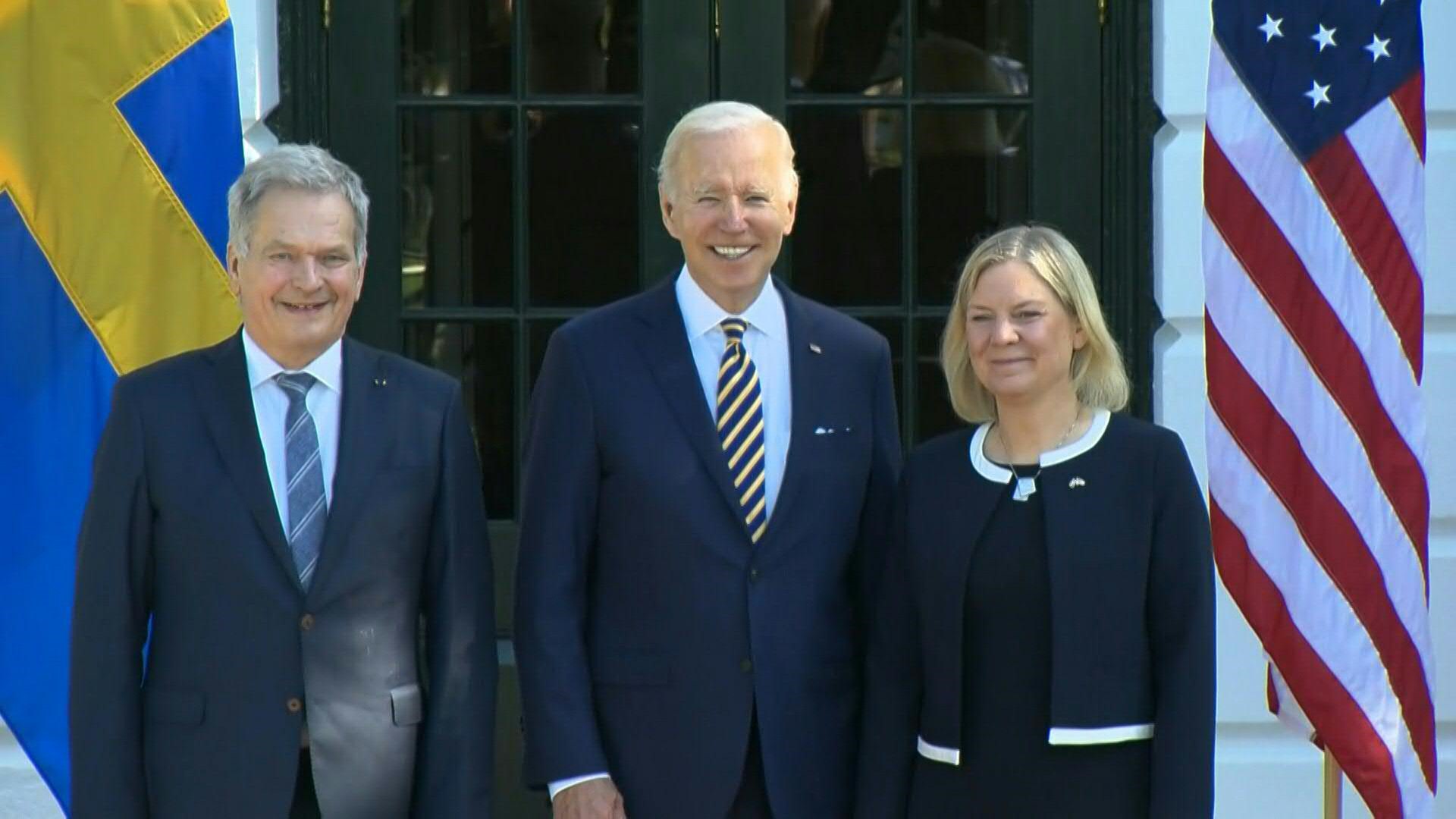 El presidente de Estados Unidos, Joe Biden, respaldó firmemente el jueves las solicitudes de ingreso a la OTAN de Finlandia y Suecia