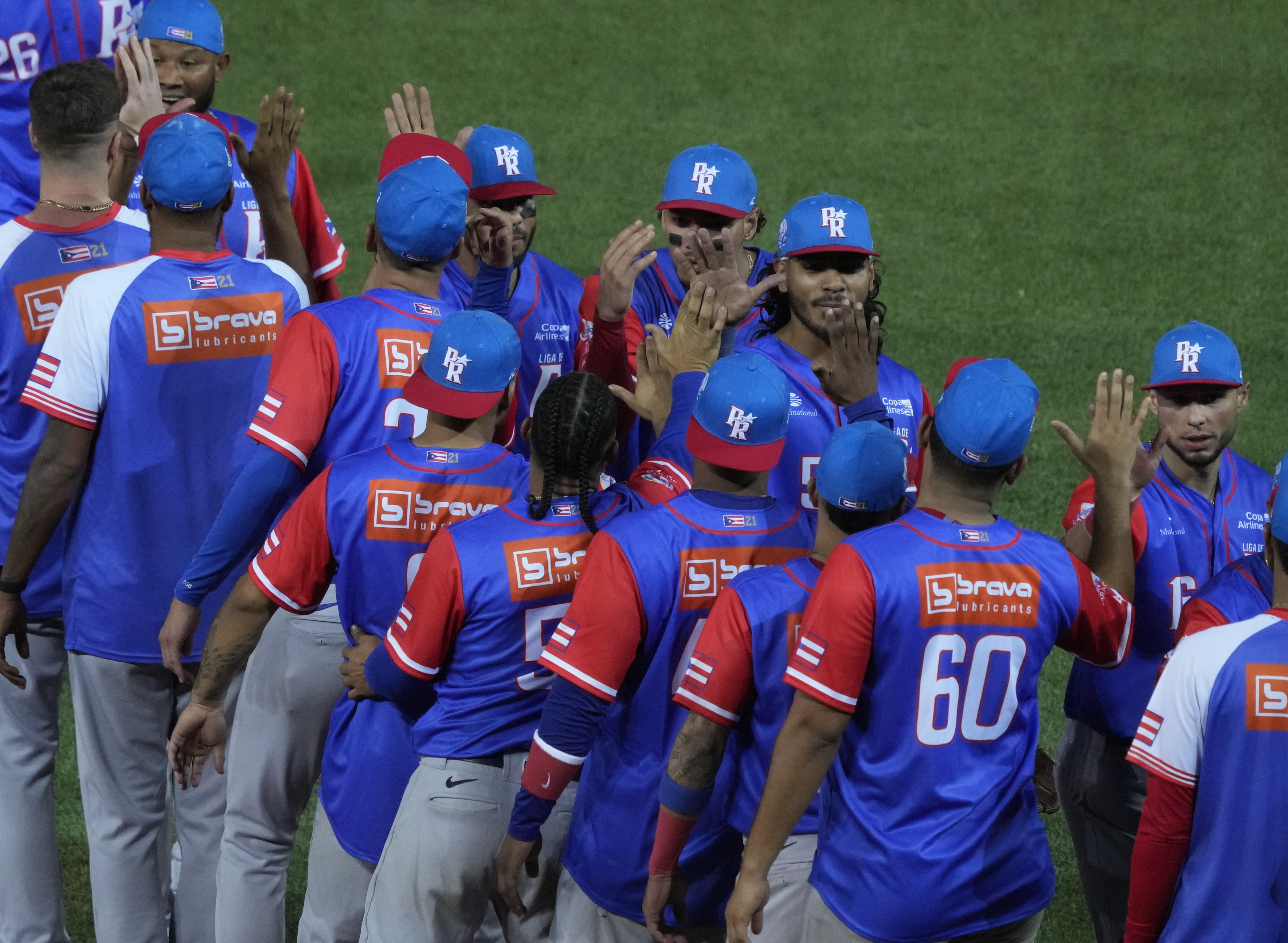 Conozca los uniformes que utilizarán los equipos en la Serie del Caribe  Mazatlán 2021! - El Fildeo